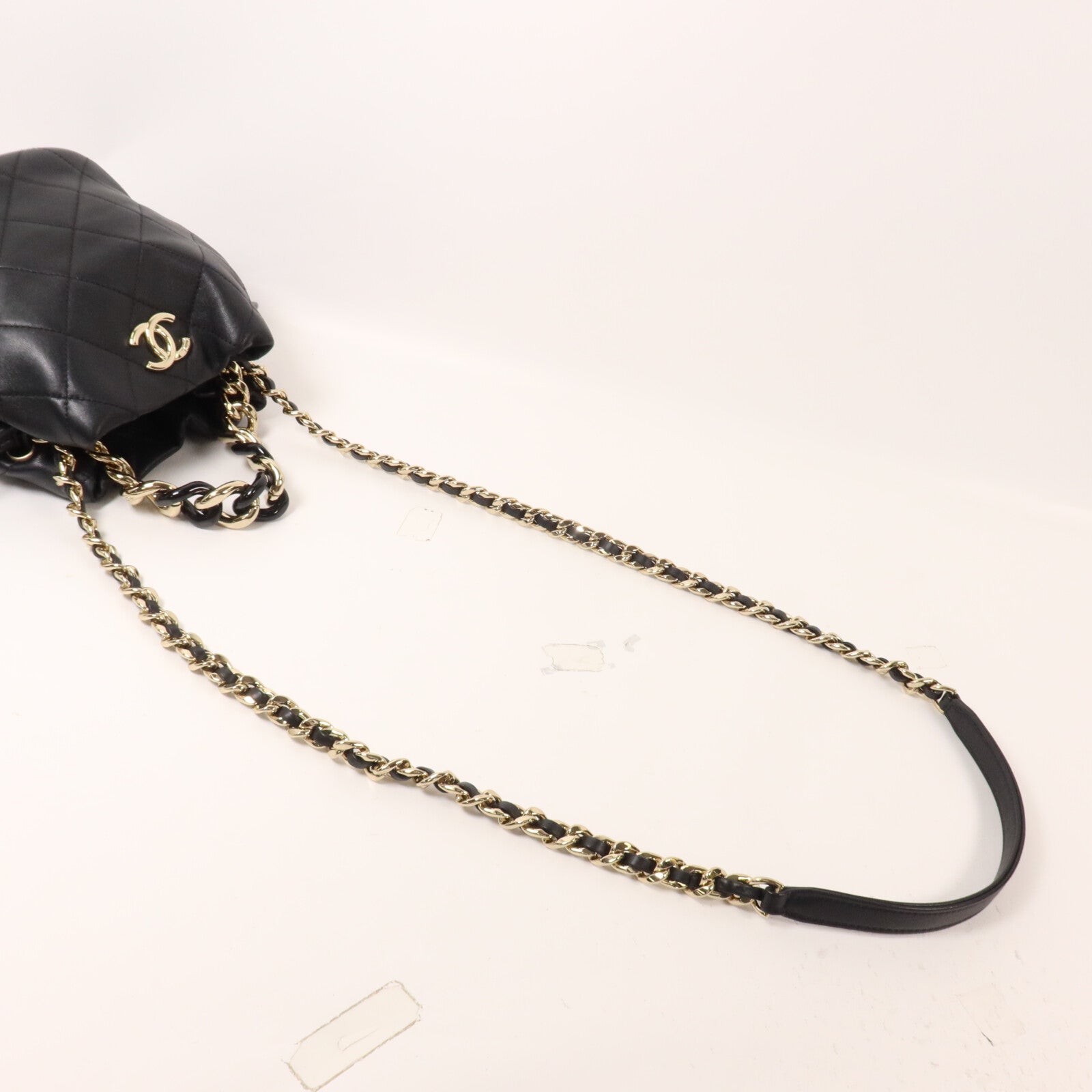 CHANEL 牛皮皮革Bucket Bag鏈帶手挽肩背兩用袋