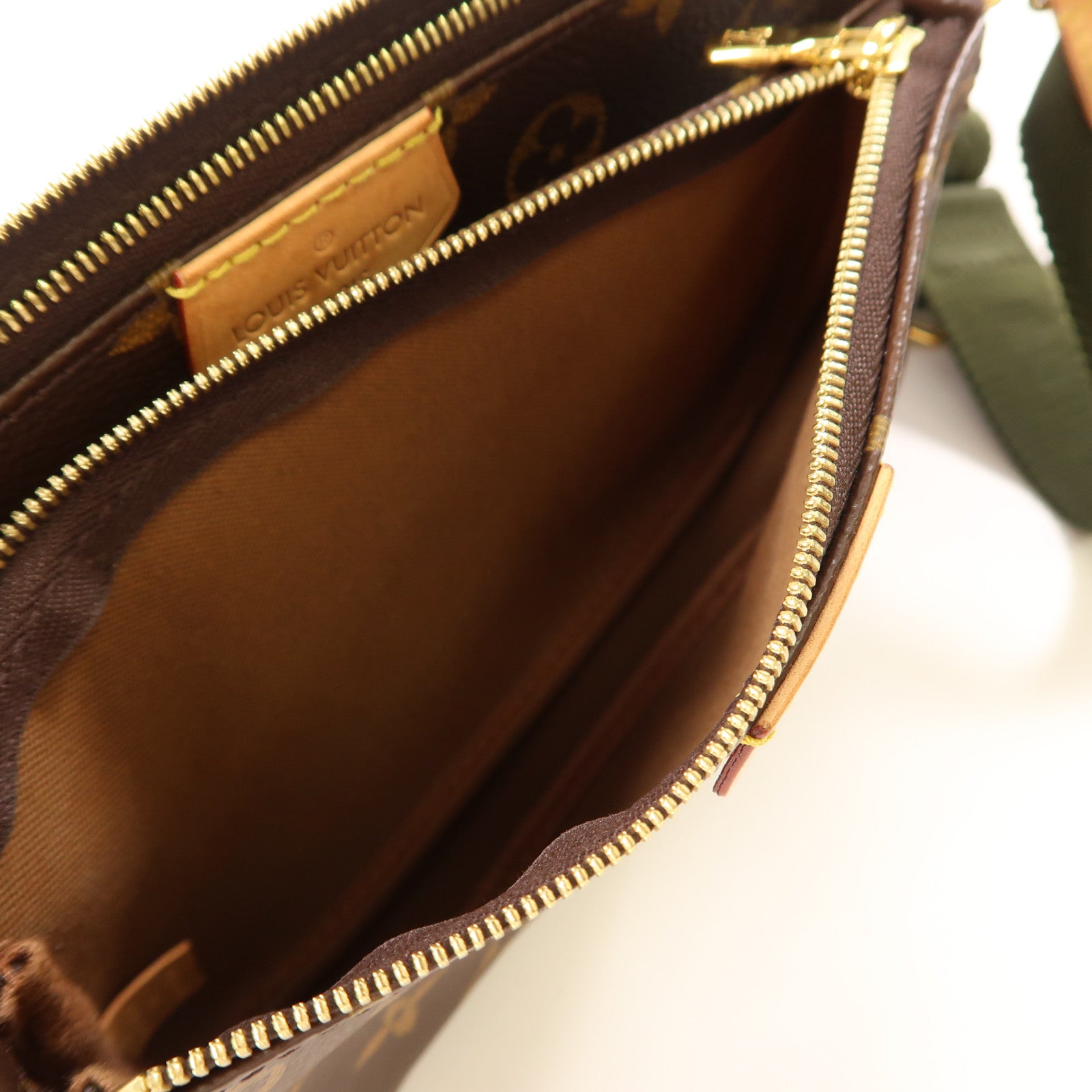 LOUIS VUITTON Monogram Multi Pochette Accessoires金扣肩背袋棕色