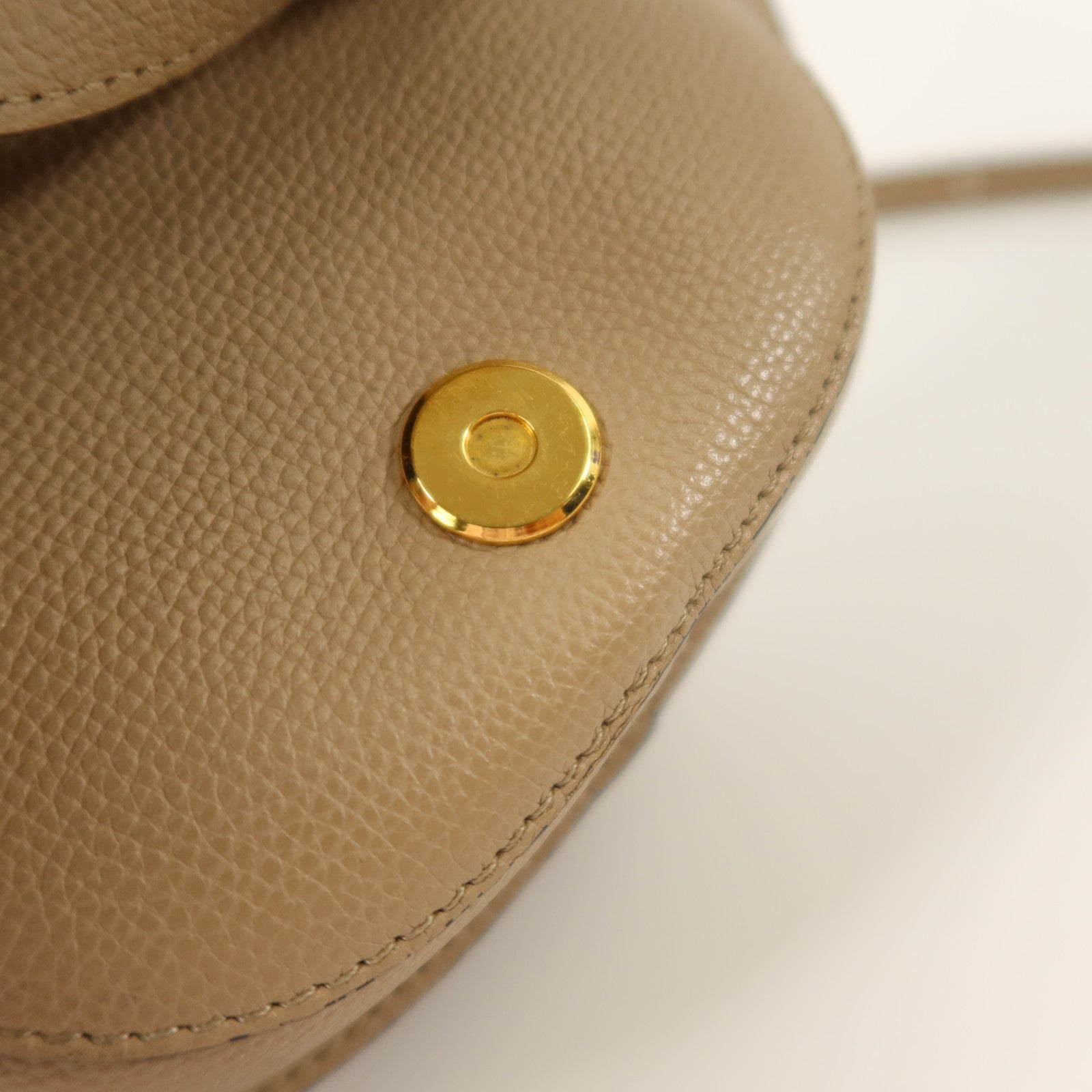 LOEWE 牛皮皮革Mini Gate金扣肩背袋