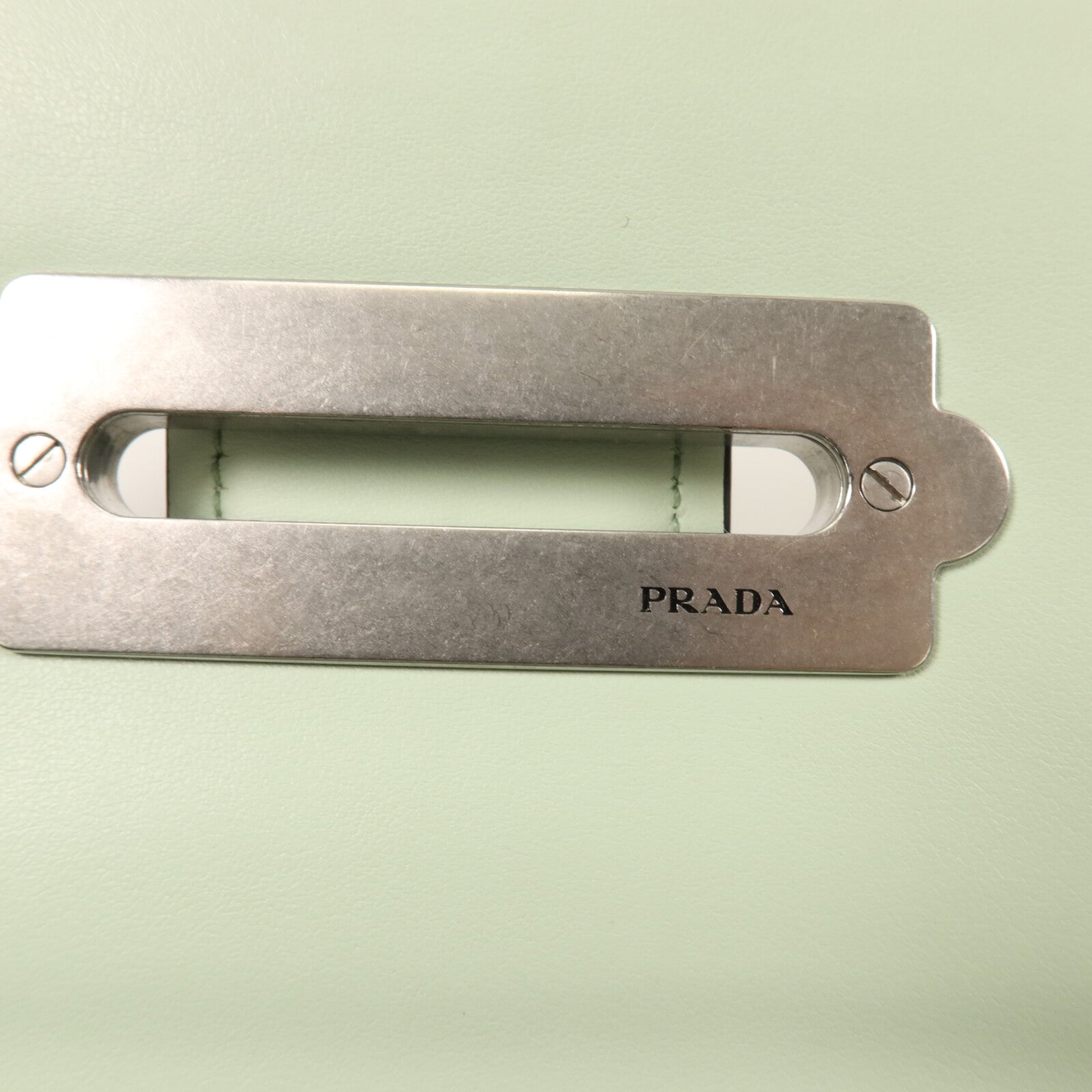 PRADA 牛皮皮革Cahier鏈帶肩背袋