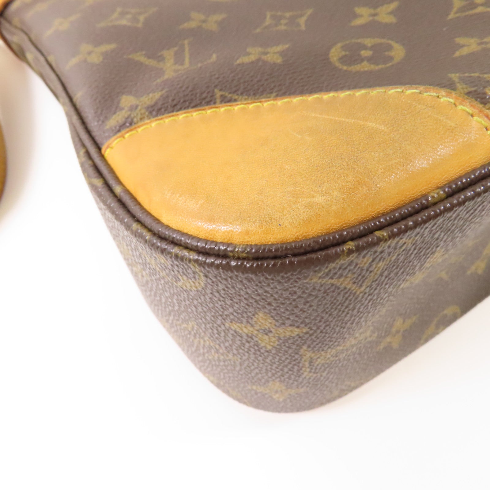LOUIS VUITTON Monogram Boulogne肩背袋