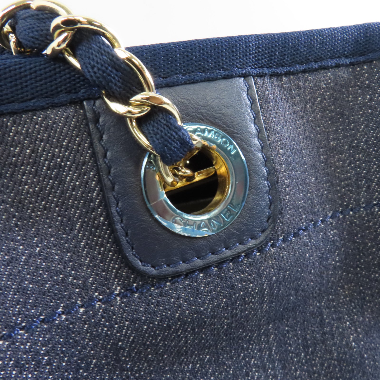 CHANEL 牛仔布Deauville Tote Bag金扣肩背袋/手挽袋深藍色