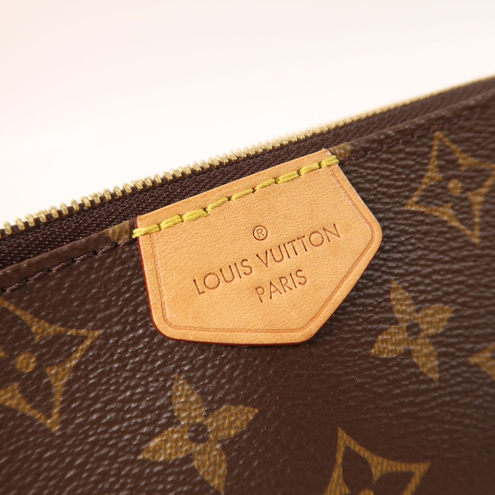 LOUIS VUITTON Monogram Multi Pochette Accessoires金扣肩背袋棕色