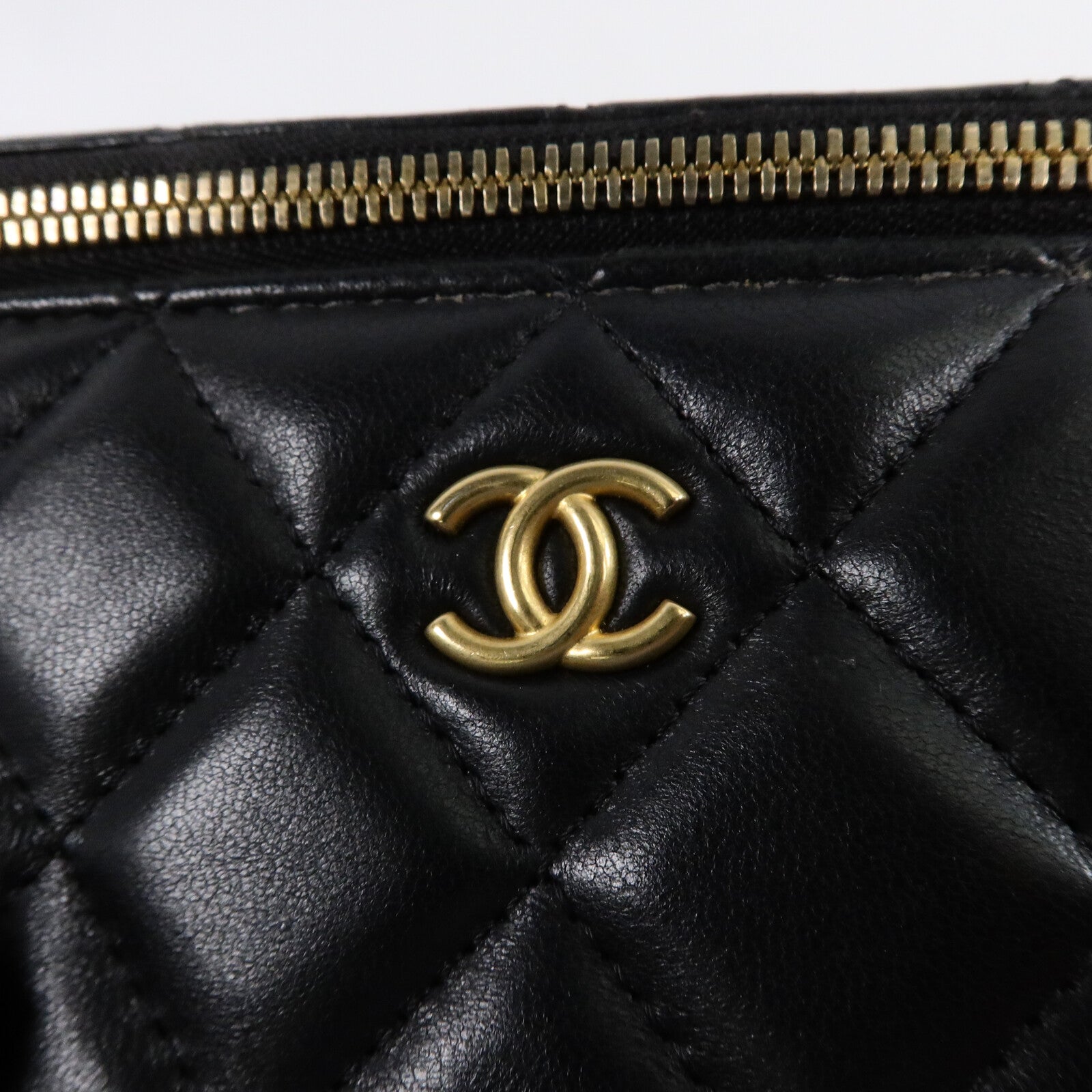 CHANEL 羊皮皮革Vanity Case鏈帶肩背袋