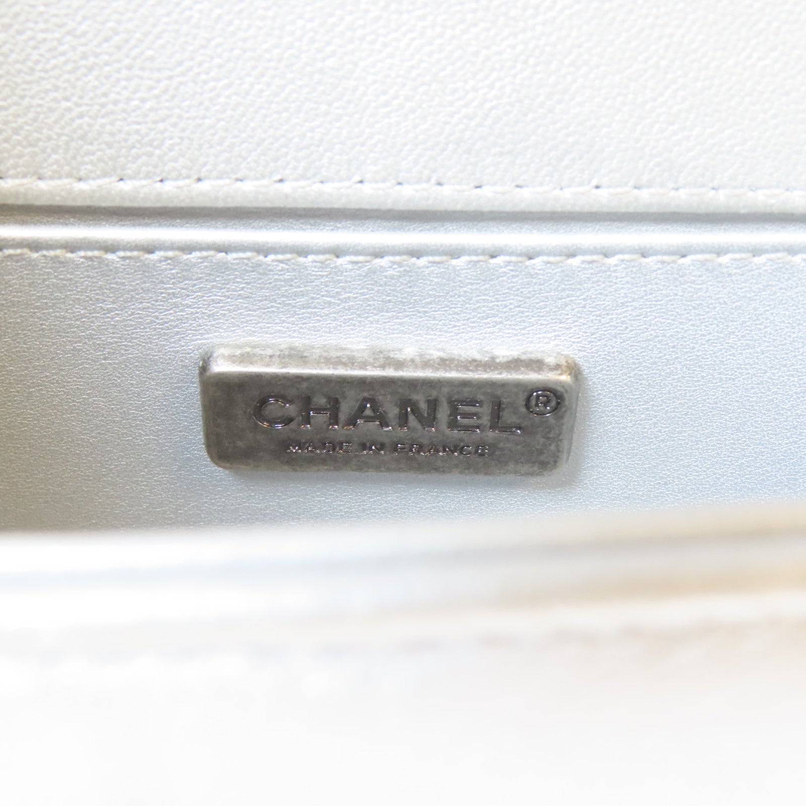 CHANEL 【激減優惠】皮革/Stingray Chanel Boy 20黑扣鏈帶肩背袋銀色