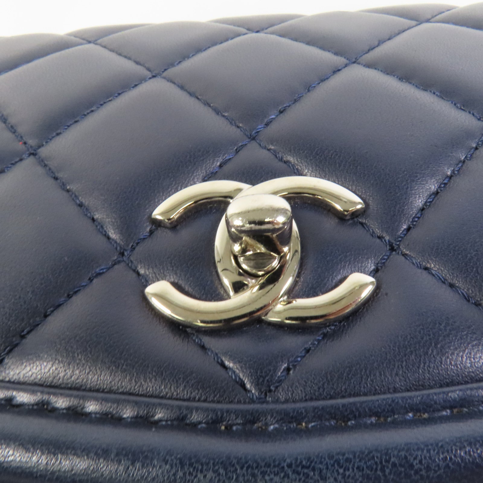 CHANEL 羊皮皮革Chain Shoulder銀扣鏈帶肩背袋