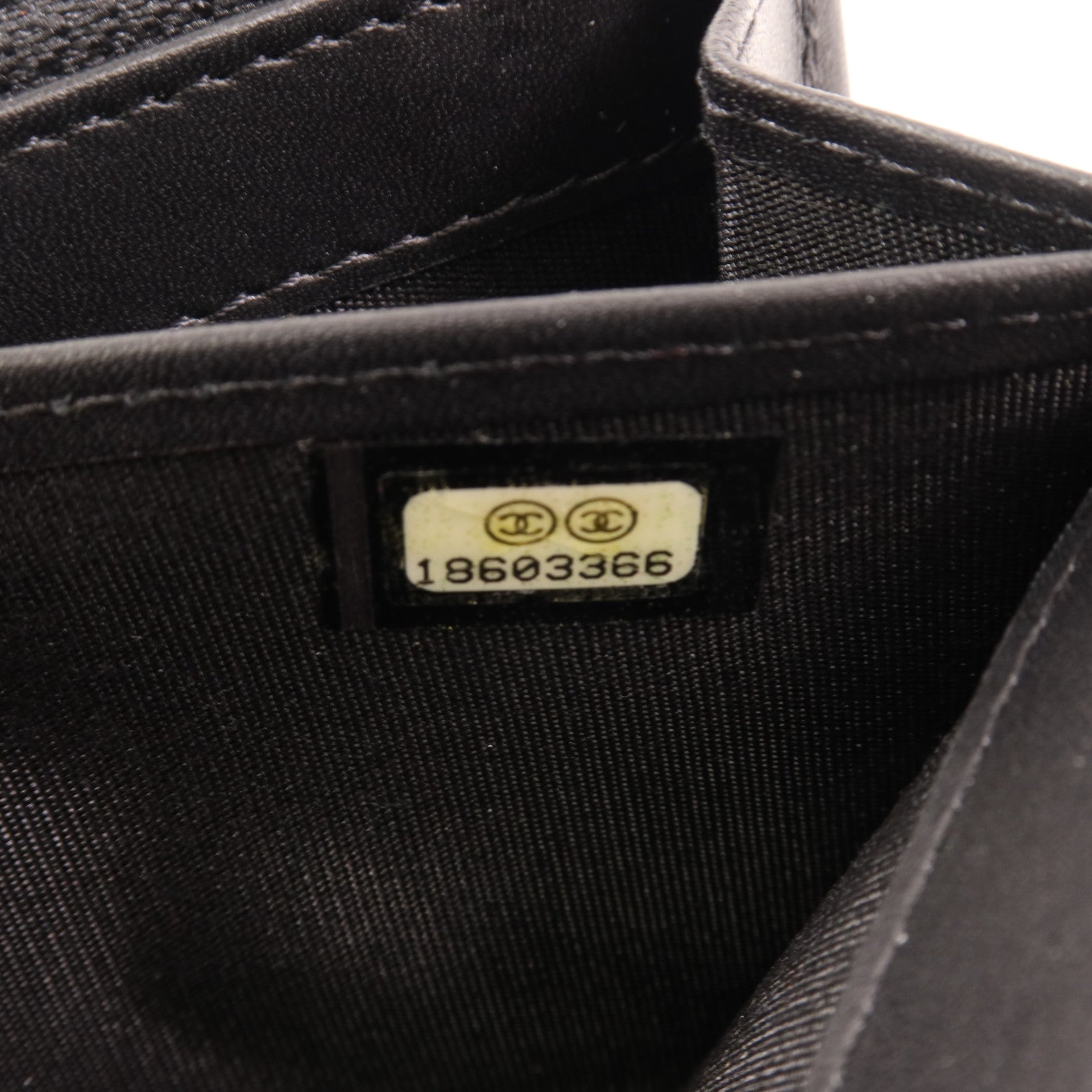 CHANEL 漆皮皮革Long Wallet銀扣長錢包