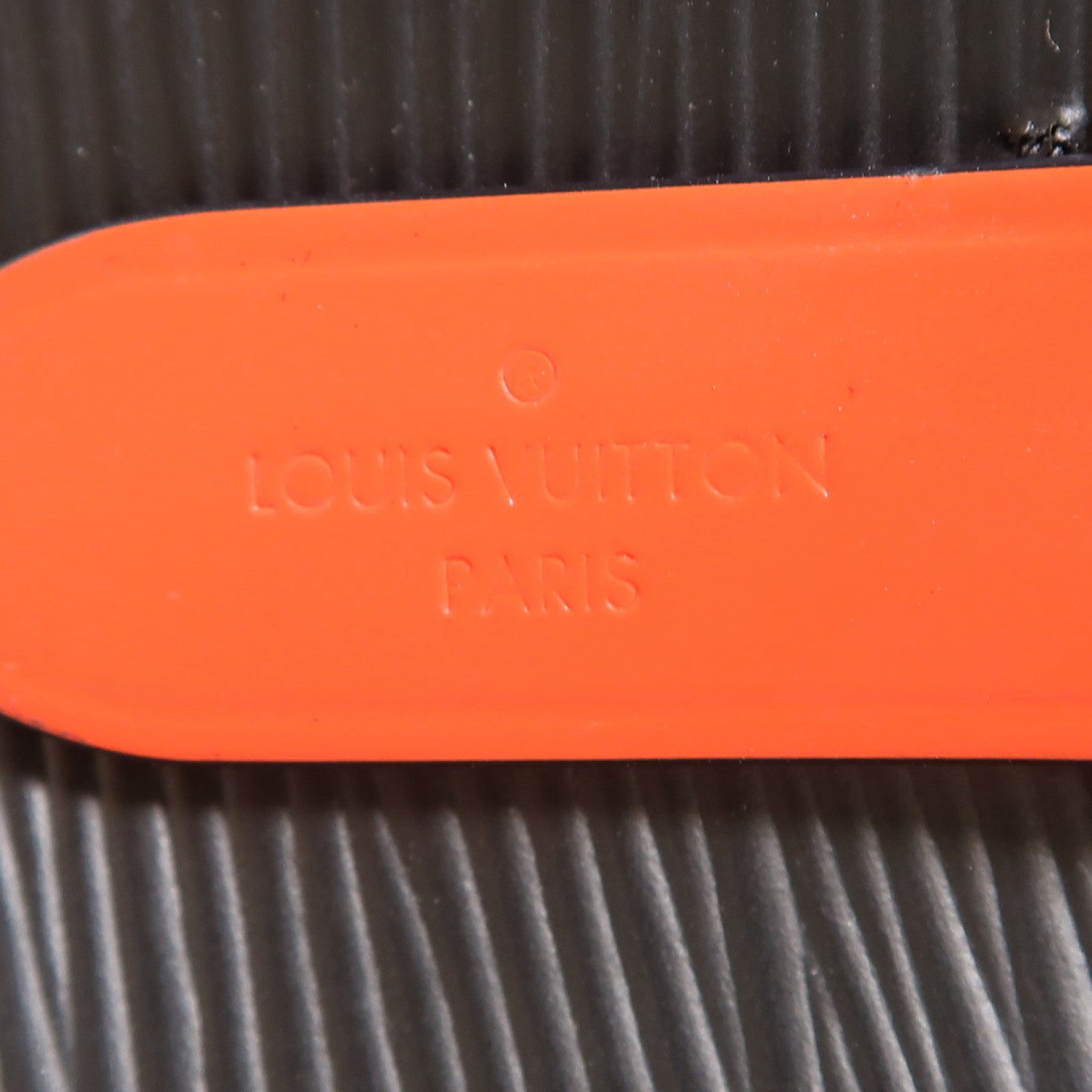 LOUIS VUITTON Epi Neo Noe BB銀扣手挽肩背兩用袋黑色/紅色
