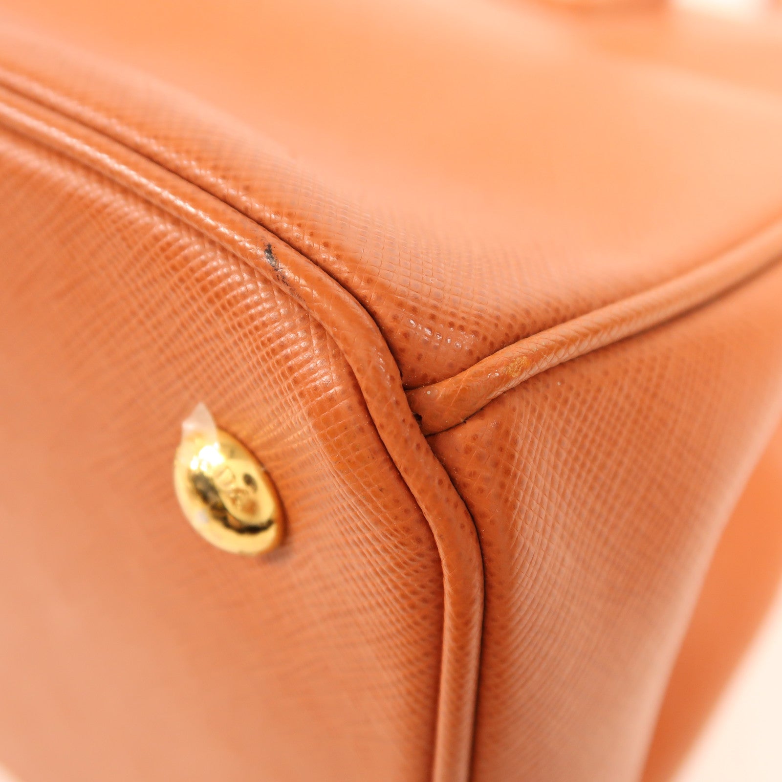 PRADA 牛皮皮革Saffiano Lux金扣手挽肩背兩用袋