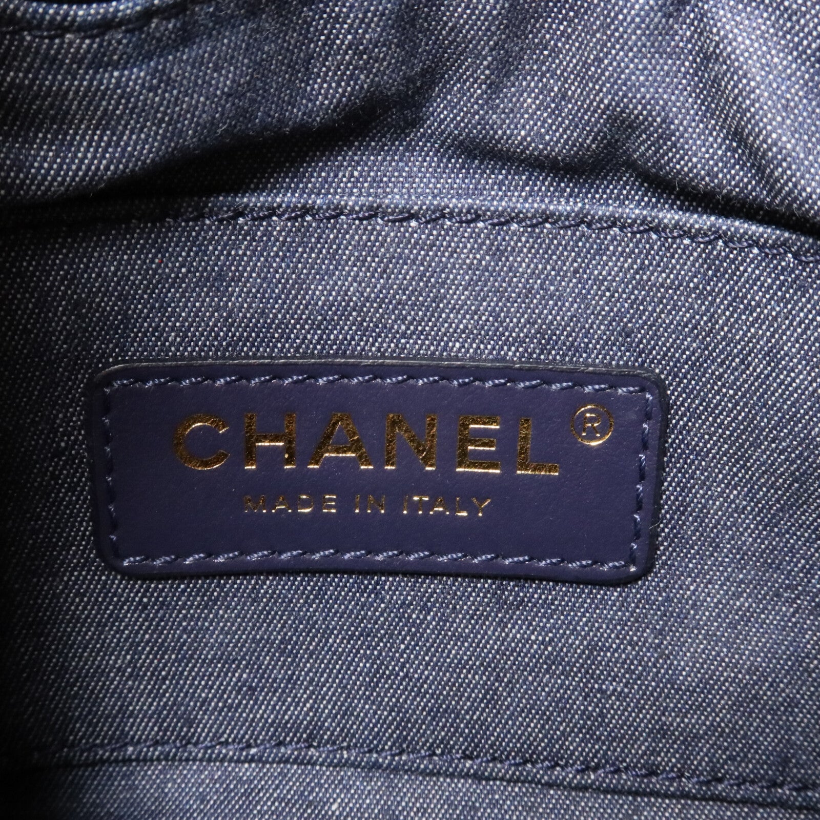 CHANEL 牛皮皮革Bucket Bag鏈帶手挽肩背兩用袋