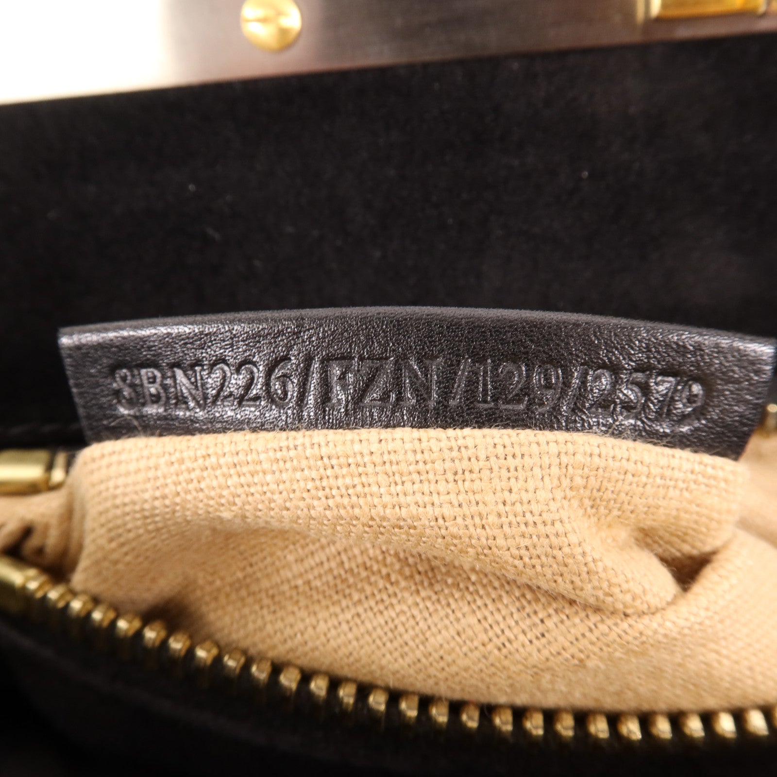 FENDI 牛皮皮革Peekaboo手挽肩背兩用袋