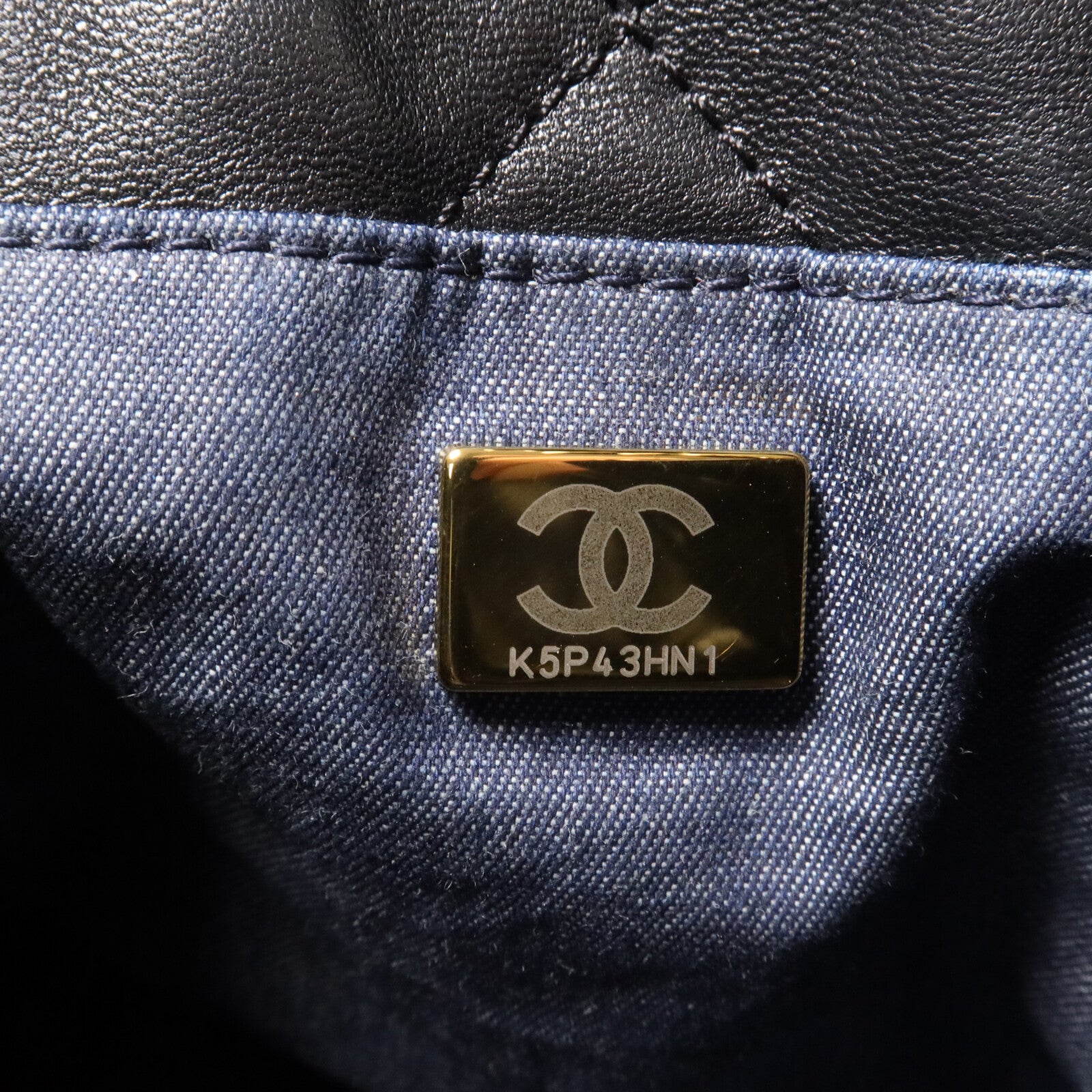 CHANEL 牛皮皮革Bucket Bag鏈帶手挽肩背兩用袋