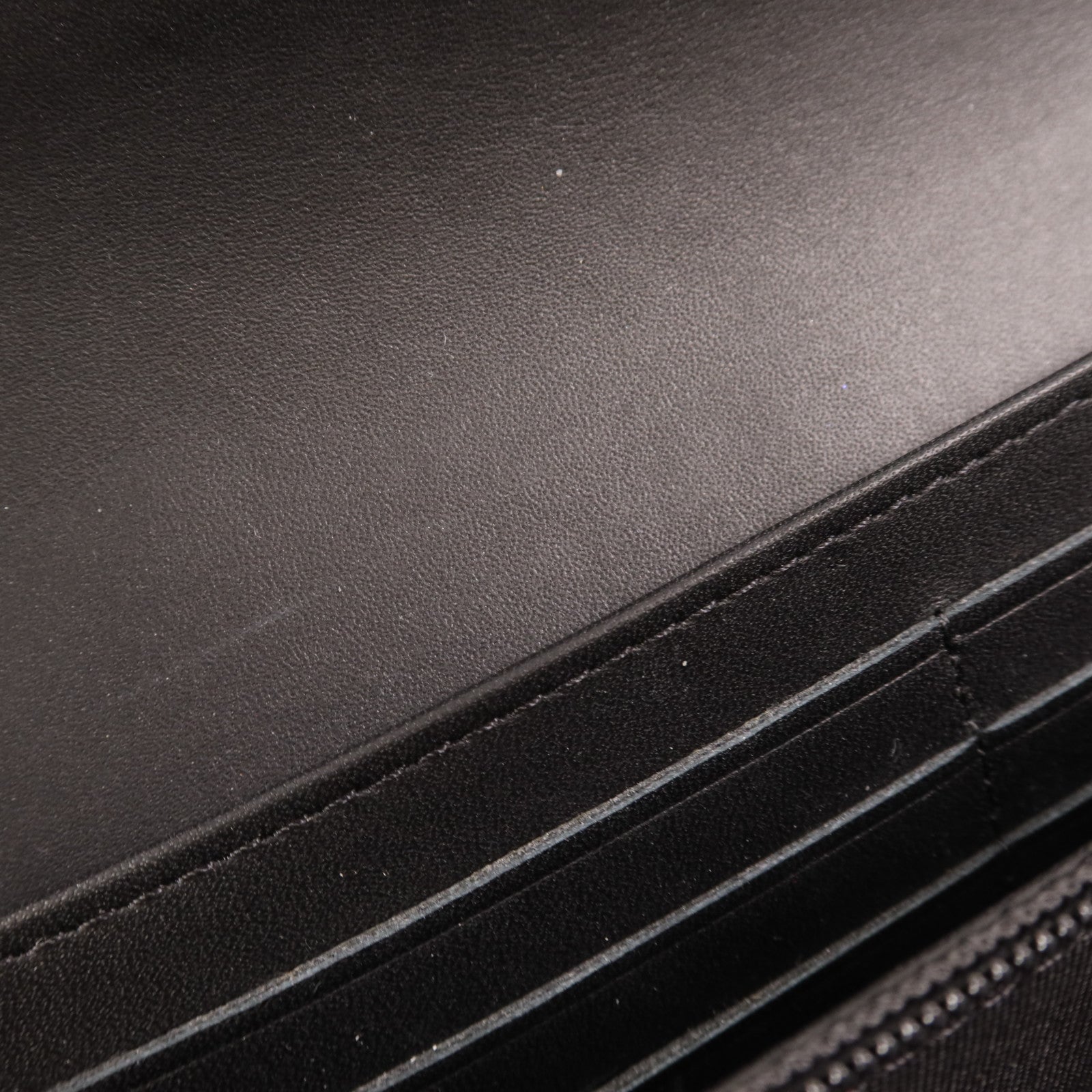 CHANEL 漆皮皮革Long Wallet銀扣長錢包