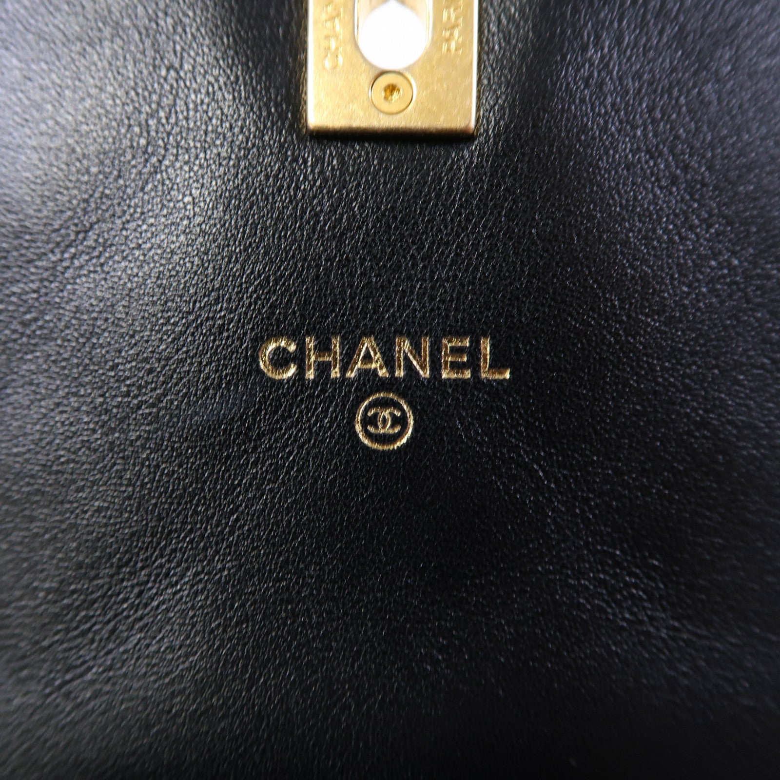 CHANEL 【激減優惠】菱格牛皮皮革Chain Shoulder金扣鏈帶肩背袋黑色