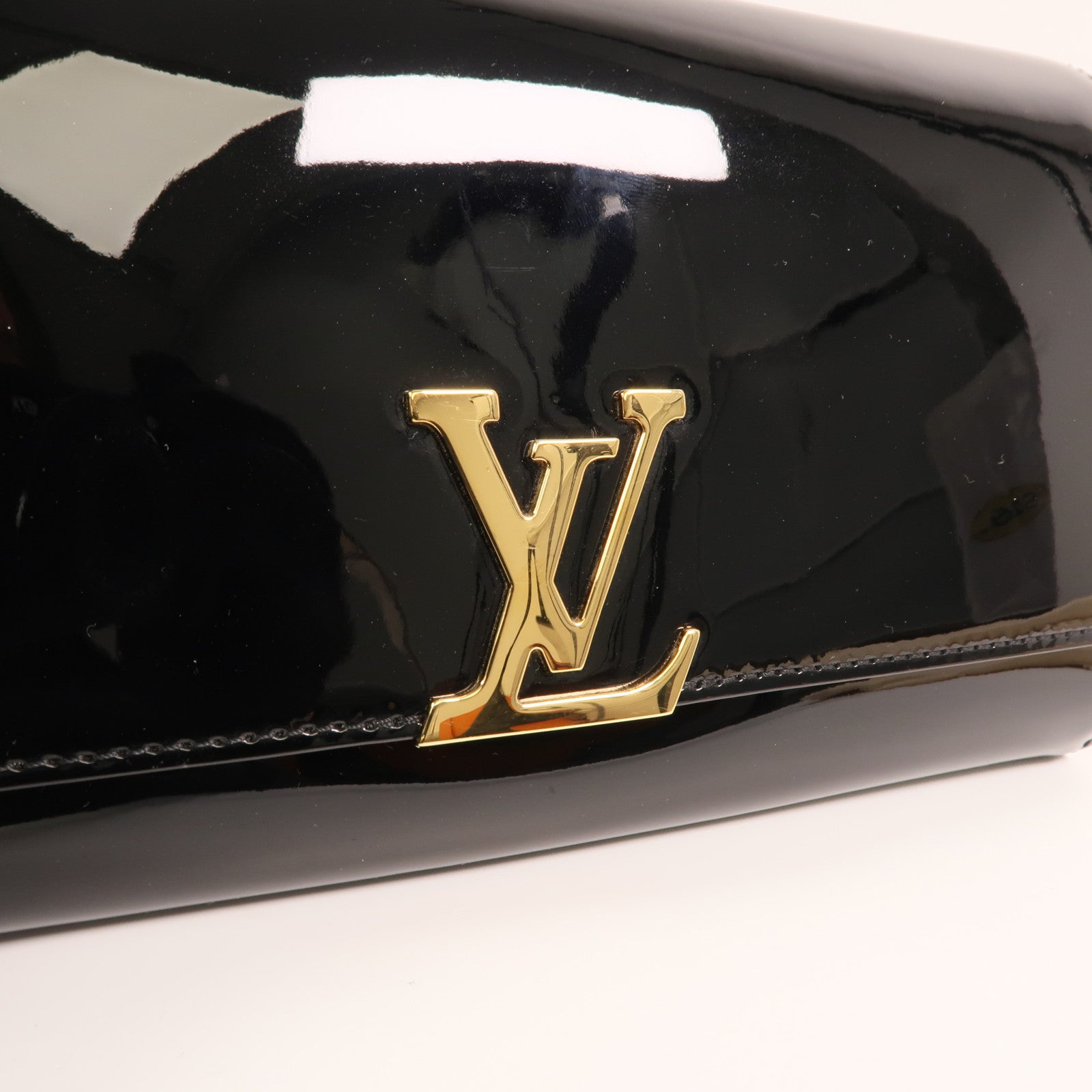 LOUIS VUITTON 【激減優惠】Monogram Vernis Louise EW金扣手拿包