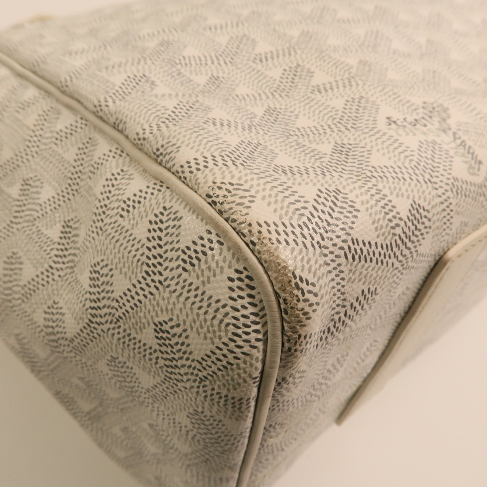GOYARD 塗層帆布Rouette Souple PM銀扣肩背袋