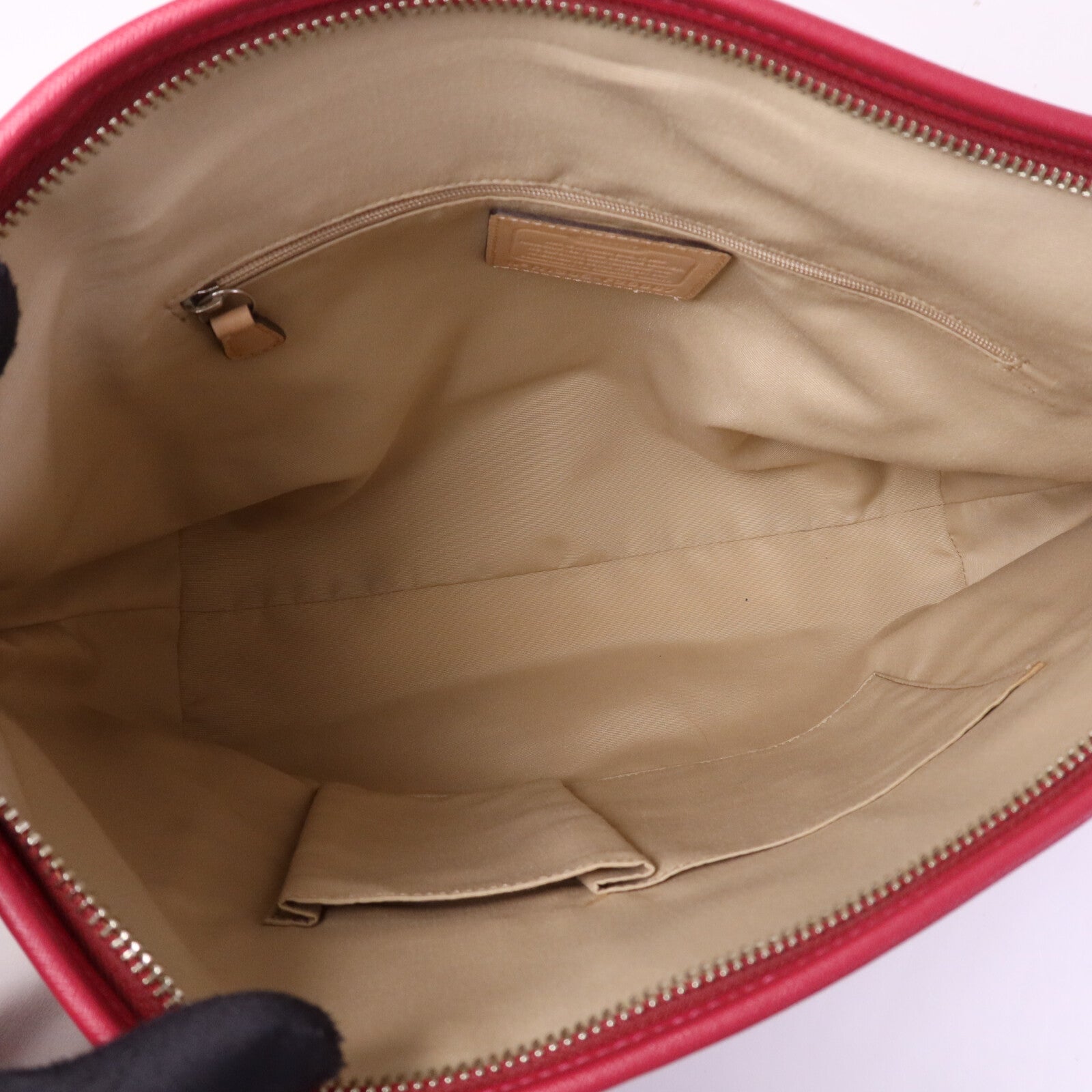 COACH 牛皮皮革Peyton Pocket Tote銀扣手挽袋