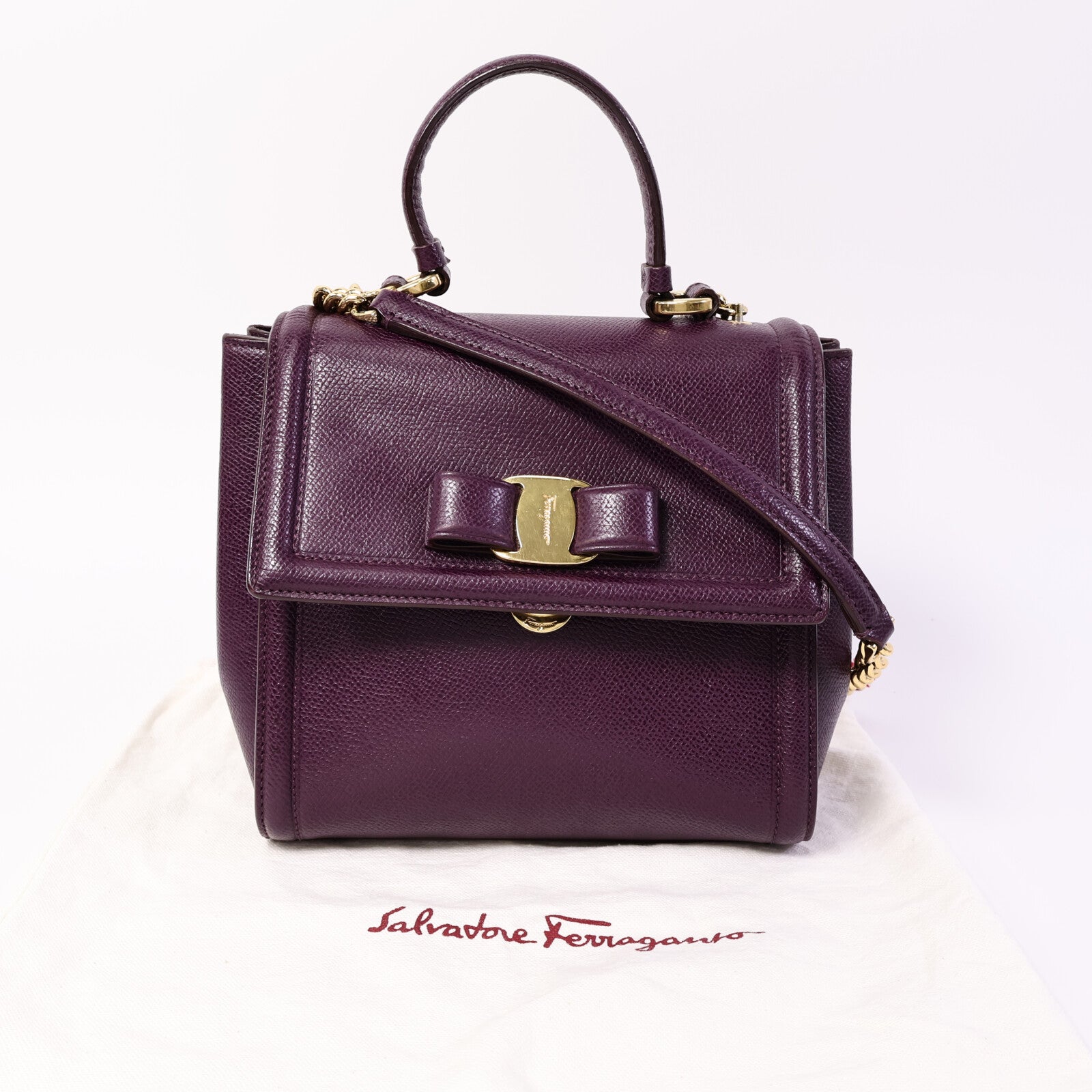 Salvatore Ferragamo 牛皮皮革Vara Ribbon手挽肩背兩用袋