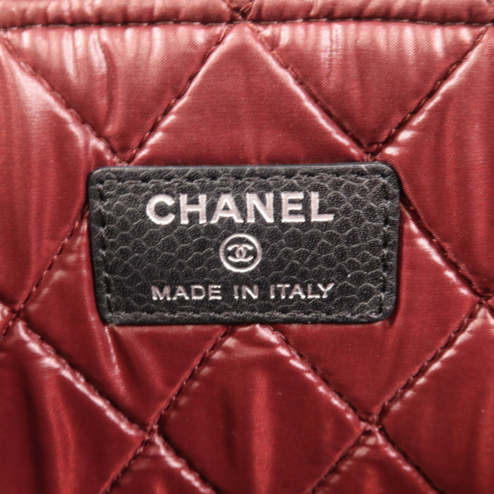 CHANEL 牛皮皮革Clutch金扣手拿包