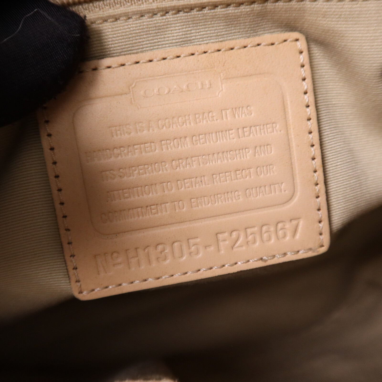 COACH 牛皮皮革Peyton Pocket Tote銀扣手挽袋