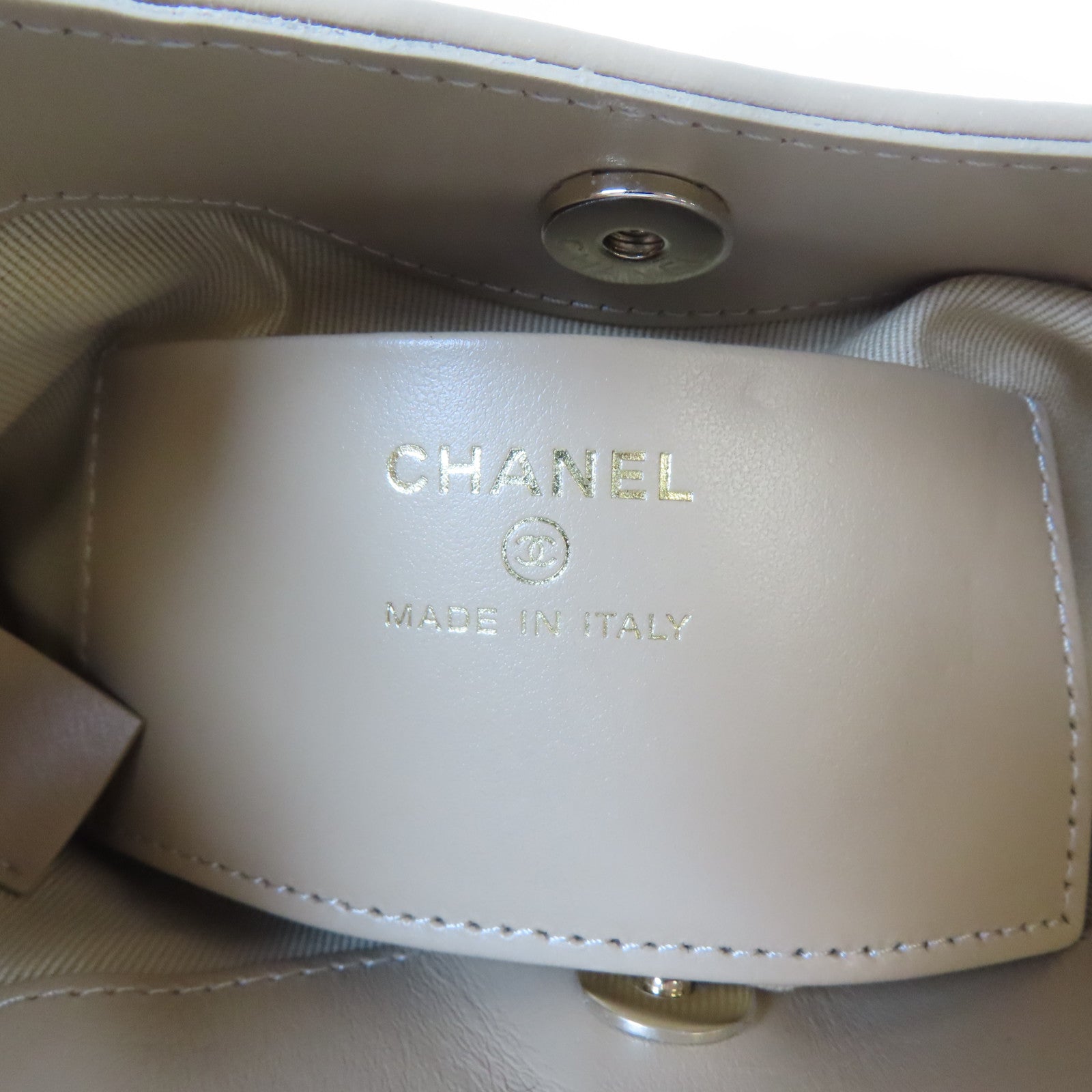 CHANEL 菱格牛皮皮革Nano 31 2 Way Chain Shoulder Bag金扣鏈帶手挽肩背兩用袋米色