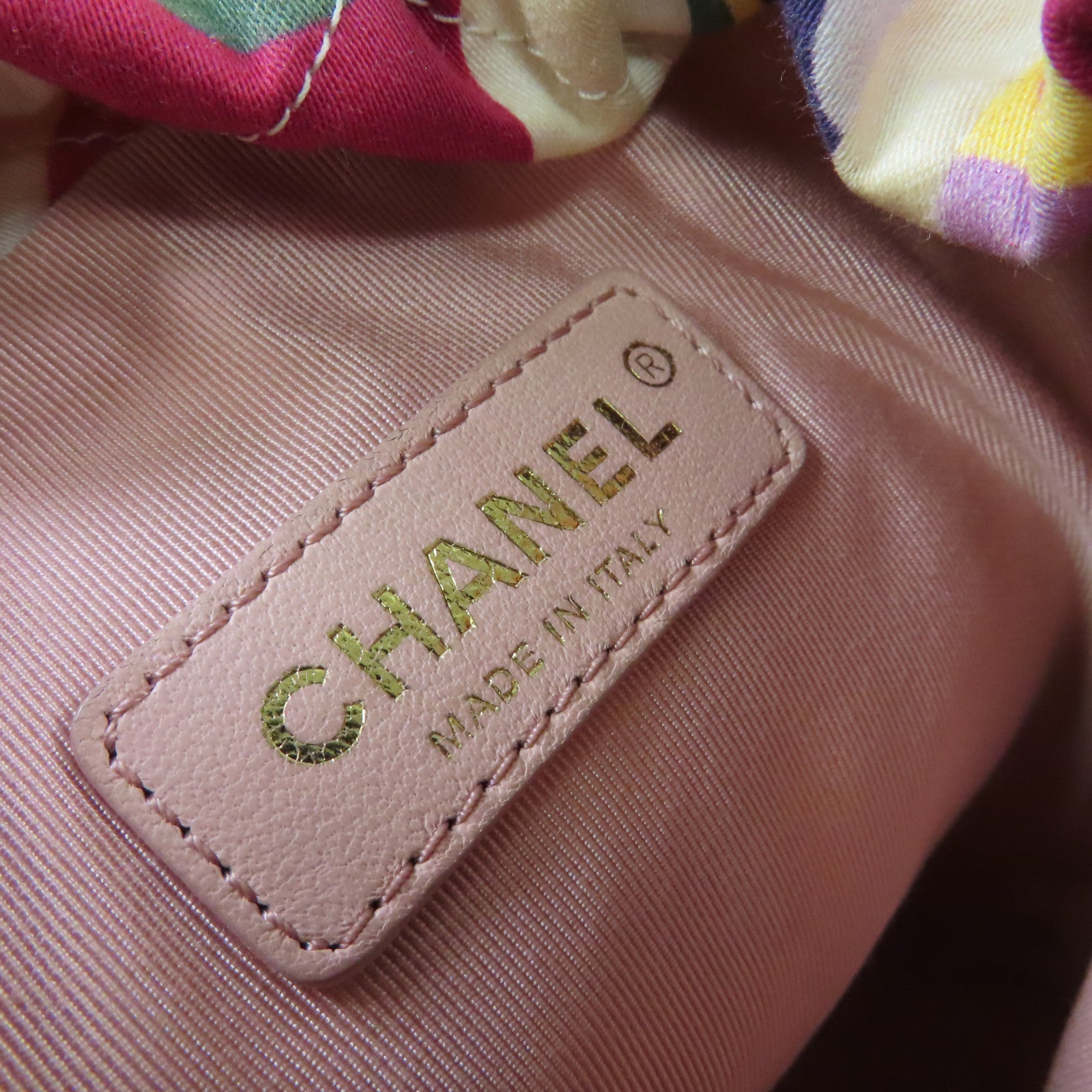 CHANEL **【激減優惠】菱格牛皮皮革/帆布Chain Shoulder Bucket Bag金扣鏈帶肩背袋袋黑色/彩色