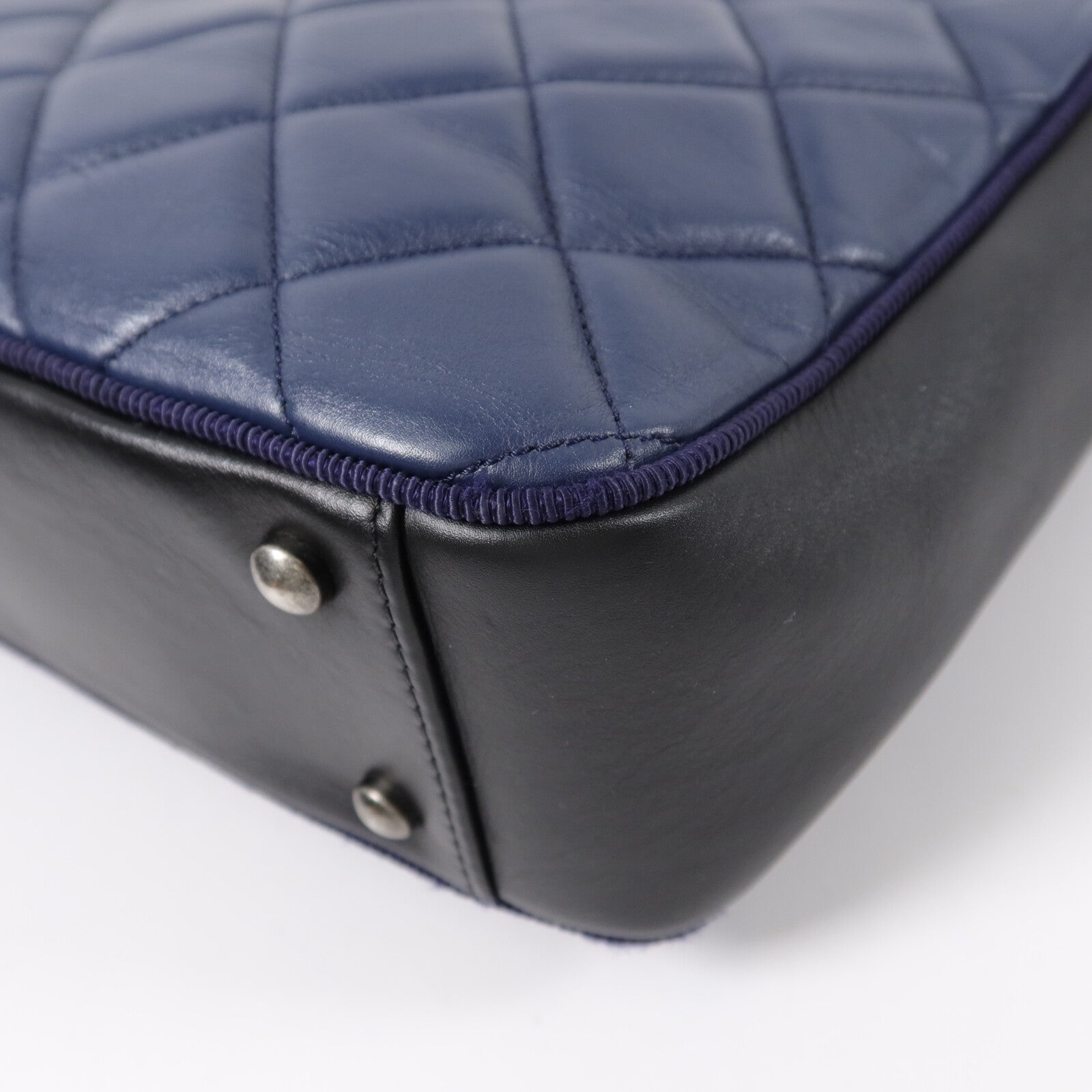 CHANEL 牛皮皮革Shoulder Bag鏈帶肩背袋