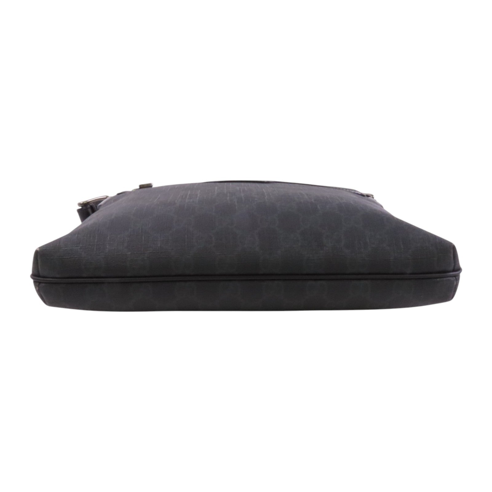 GUCCI 塗層帆布GG Supreme Messenger銀扣肩背袋