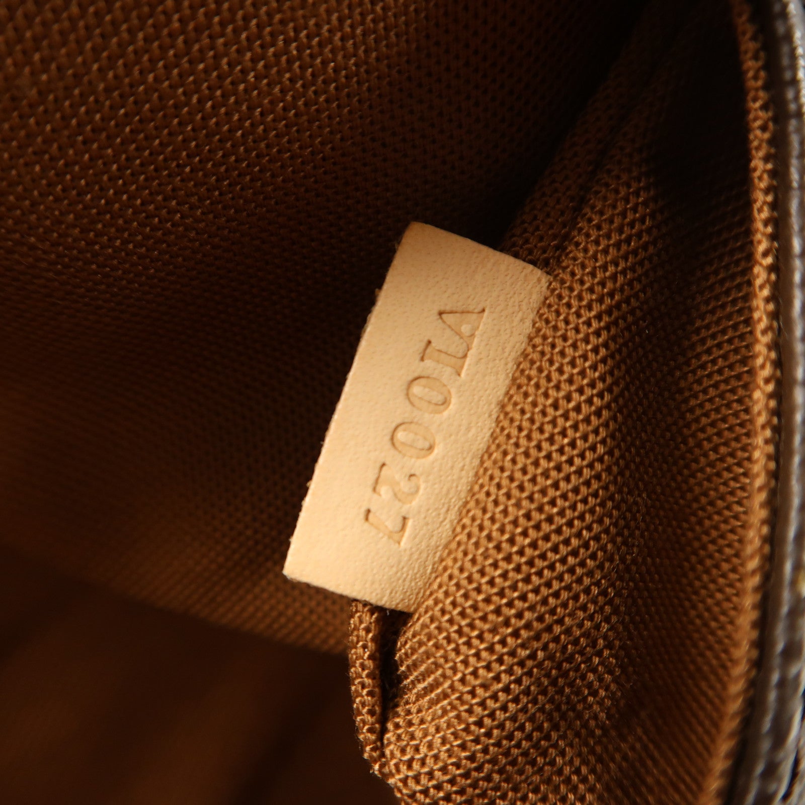 LOUIS VUITTON Monogram Tulum PM金扣肩背袋