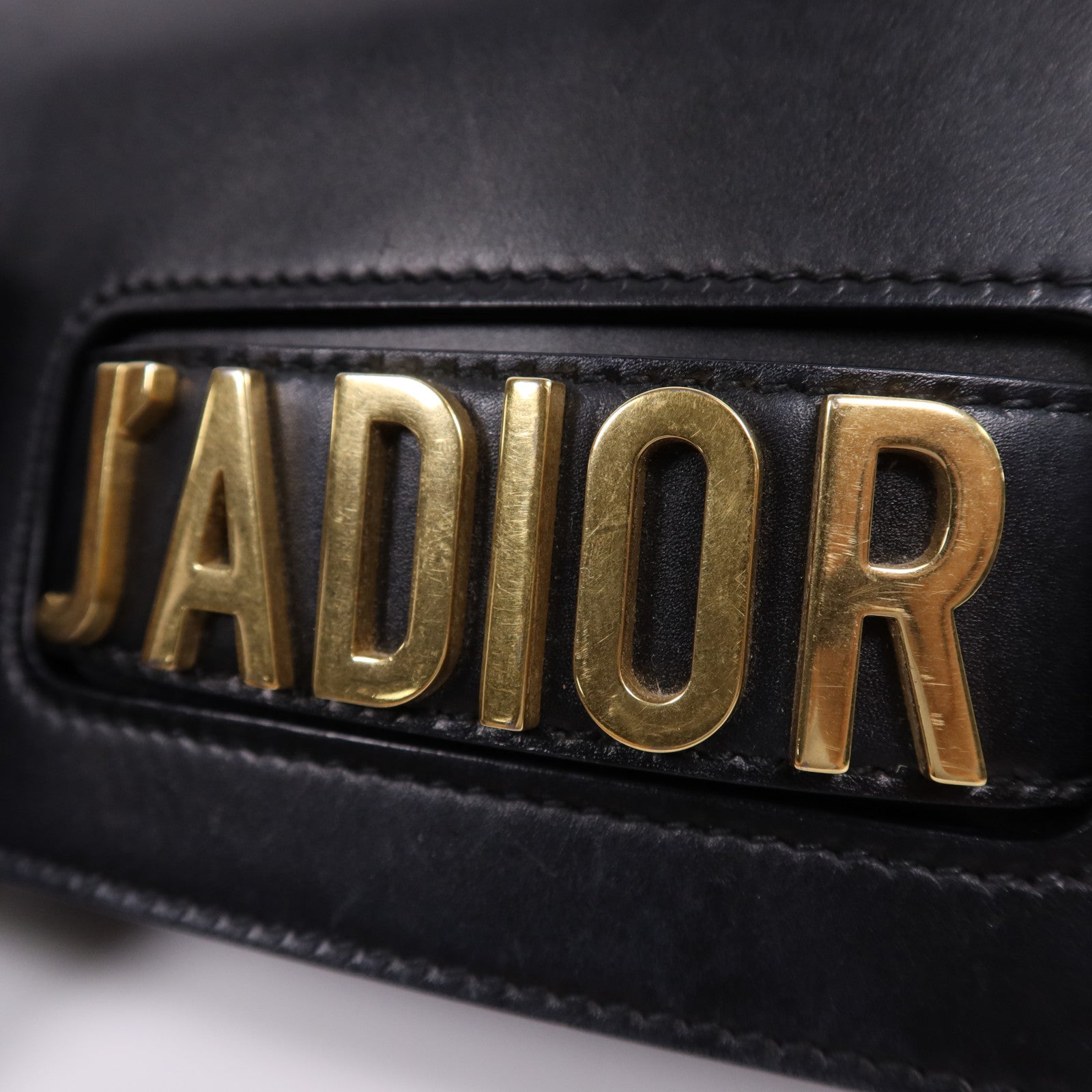 Dior 牛皮皮革Jadior金扣鏈帶肩背袋