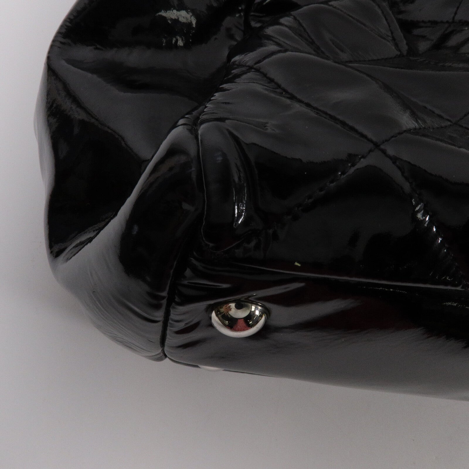 CHANEL 漆皮皮革Shoulder Bag鏈帶肩背袋