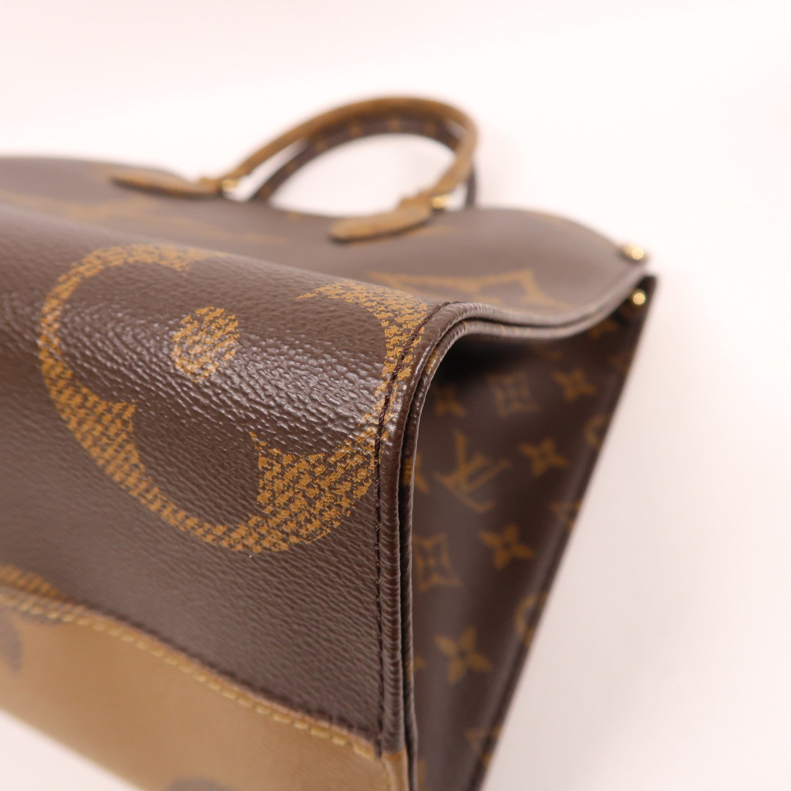 LOUIS VUITTON Monogram Giant On The Go MM金扣手挽肩背兩用袋