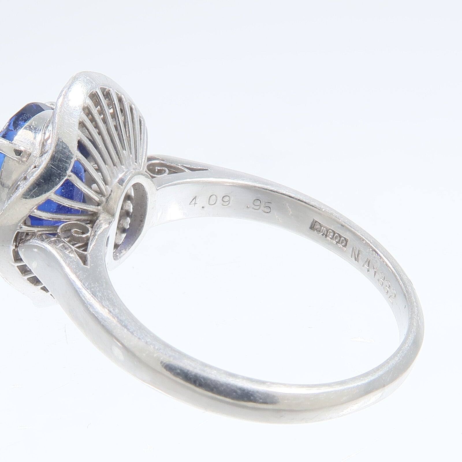 JEWELRY PM900鉑金Sapphire Diamond Ring藍寶石/鑽石戒指