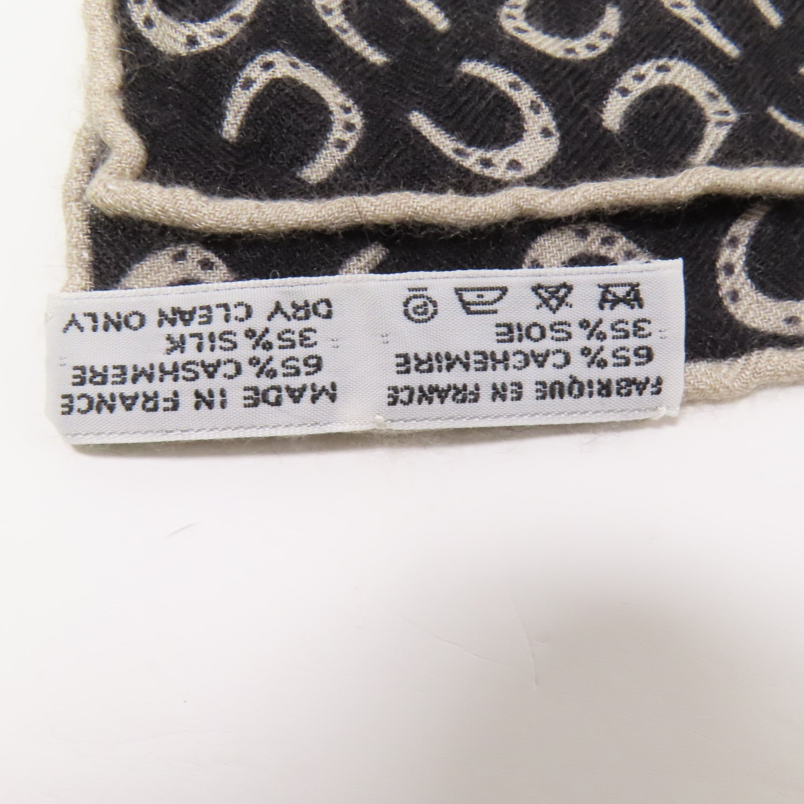 HERMES 羊絨/絲質Scarf 140X140絲巾