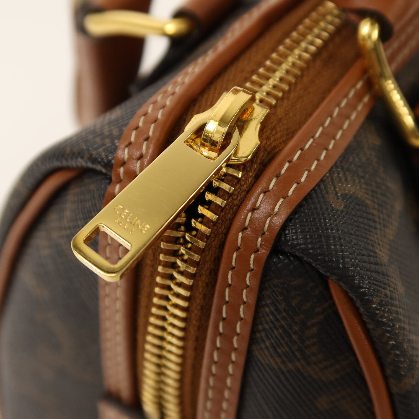 CELINE 牛皮皮革Triomphe Boston Bag金扣手挽肩背兩用袋