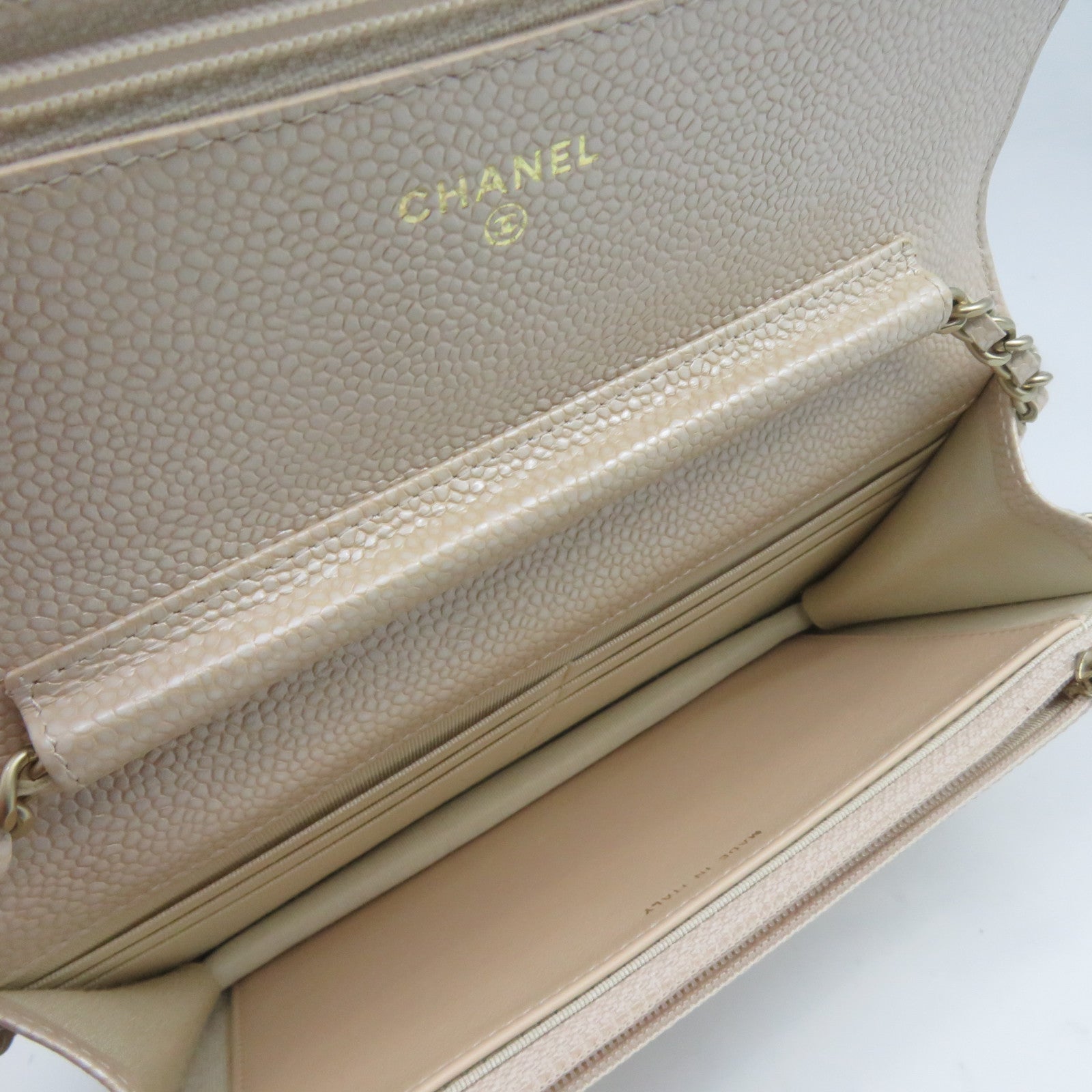 CHANEL 【激減優惠】菱格Caviar皮革Walle On Chain金扣鏈帶肩背袋米色