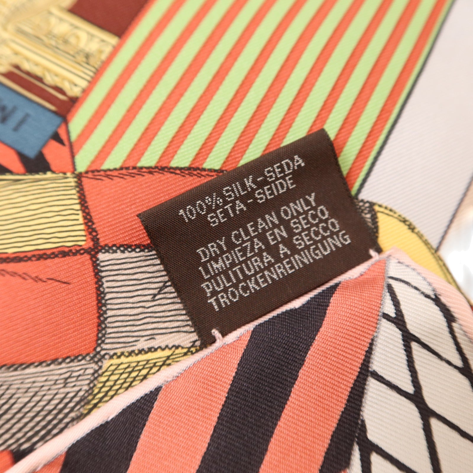HERMES 絲質Scarf 90x90Scarf絲巾