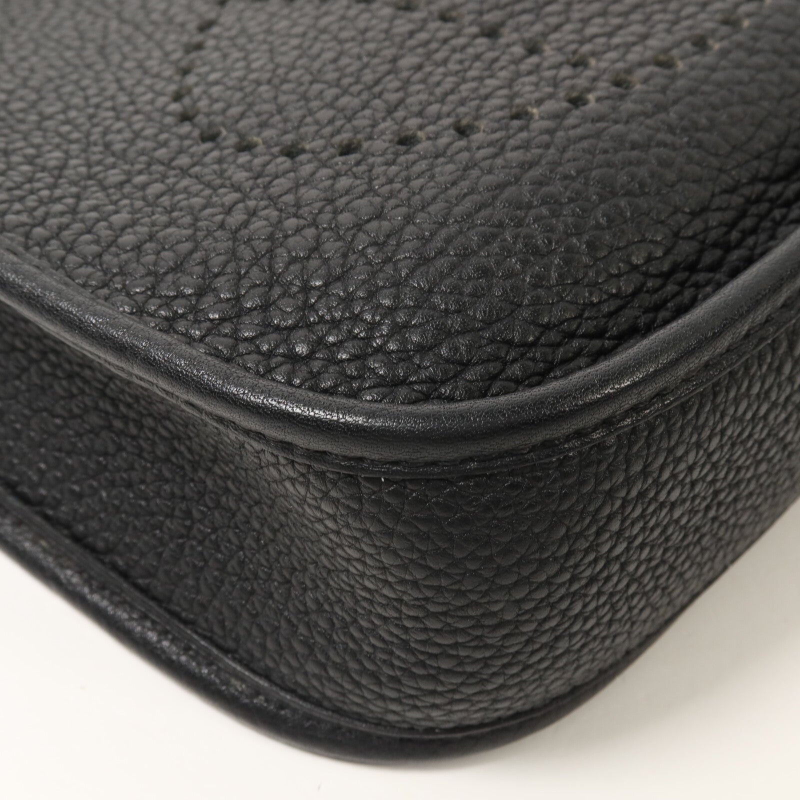 HERMES Clemence皮革Evelyne TPM肩背袋Noir