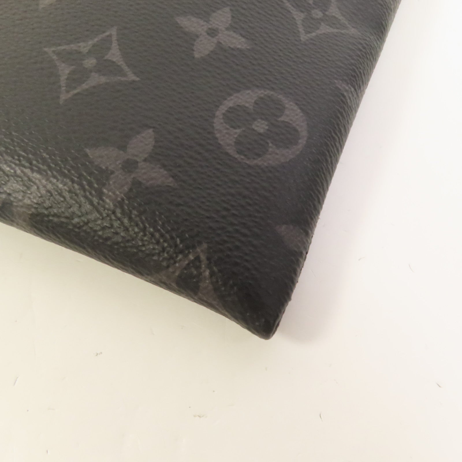 LOUIS VUITTON Monogram Eclipse Discovery Pochette手拿包