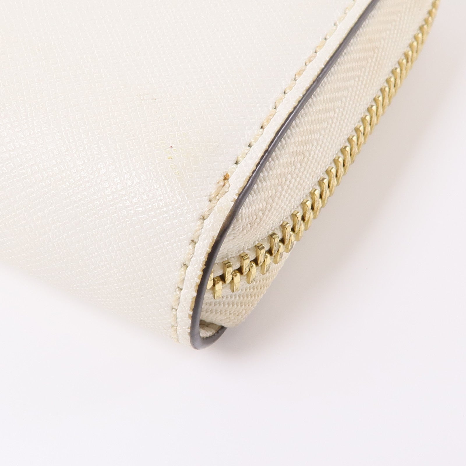 Michael Kors GHW Long Wallet Calfskin Leather White