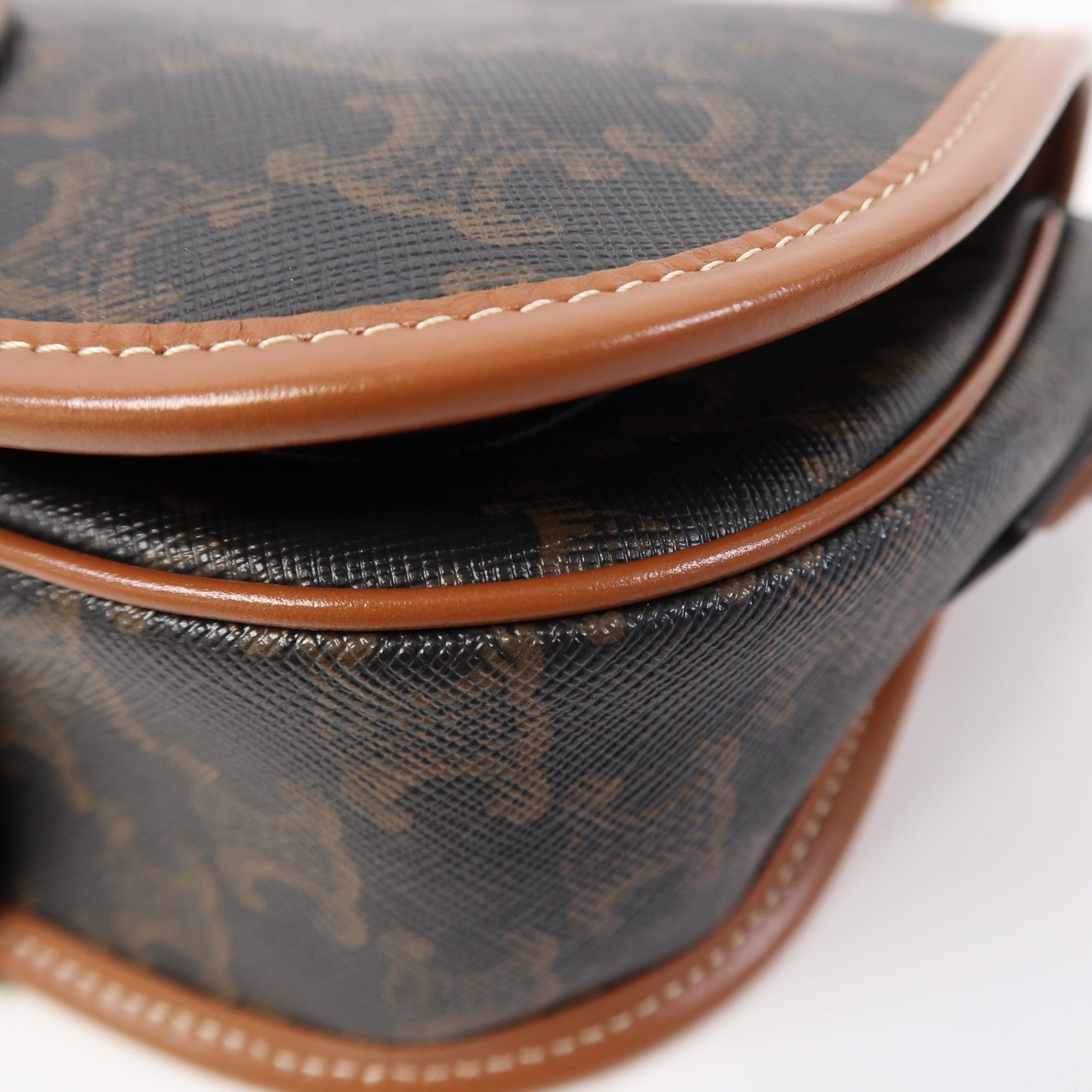 CELINE 塗層帆布Shoulder Bag金扣肩背袋啡色