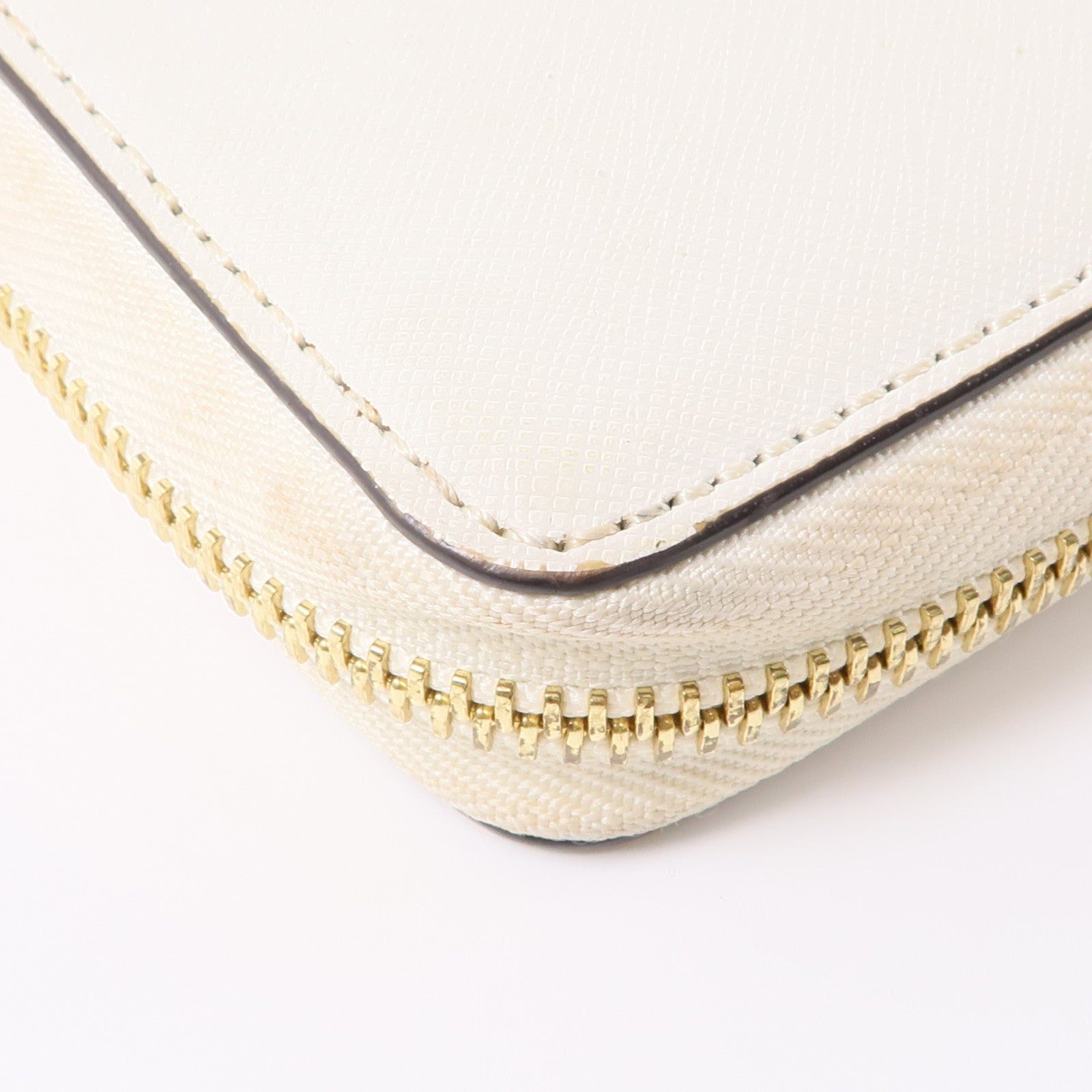 Michael Kors GHW Long Wallet Calfskin Leather White