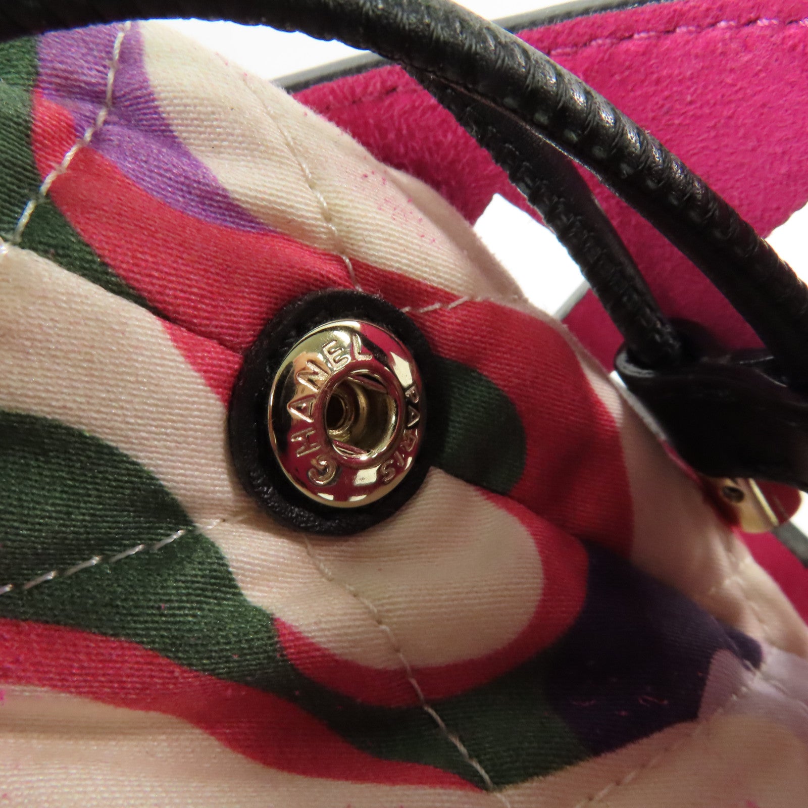 CHANEL **【激減優惠】菱格牛皮皮革/帆布Chain Shoulder Bucket Bag金扣鏈帶肩背袋袋黑色/彩色