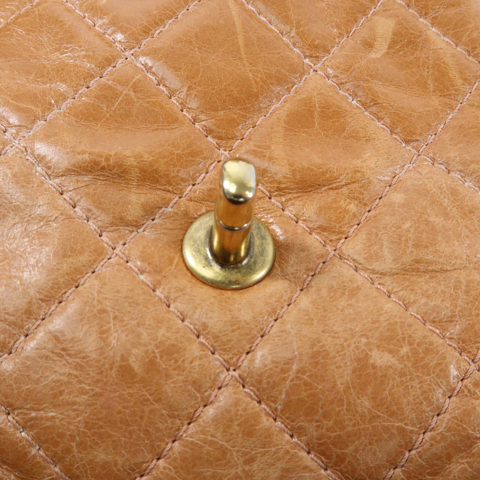 CHANEL 牛皮皮革Shoulder Bag金扣鏈帶肩背袋