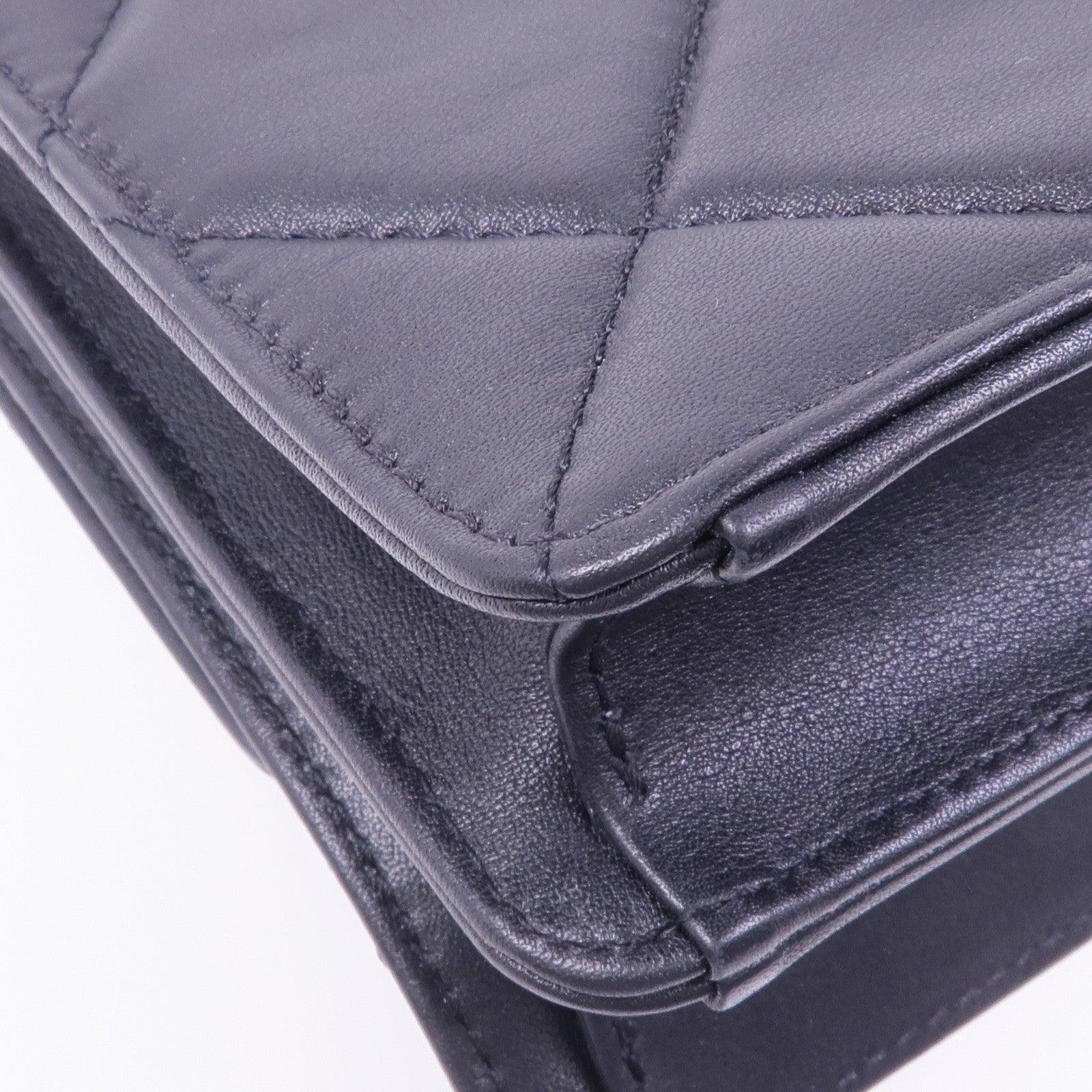 CHANEL 羊皮皮革Chain Shoulder金扣鏈帶肩背袋