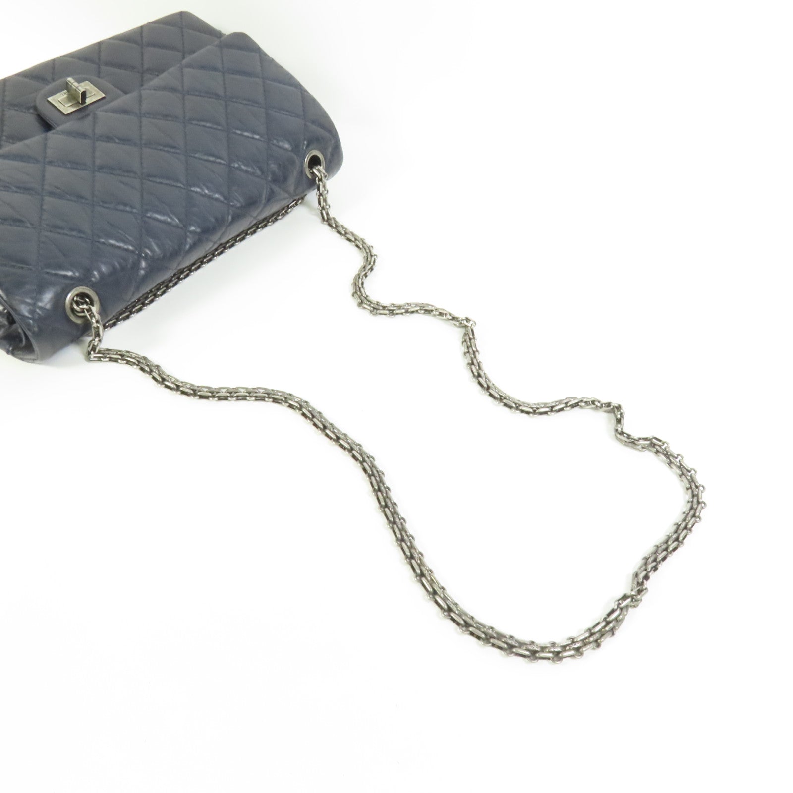 CHANEL 牛皮皮革2.55 Medium鏈帶肩背袋