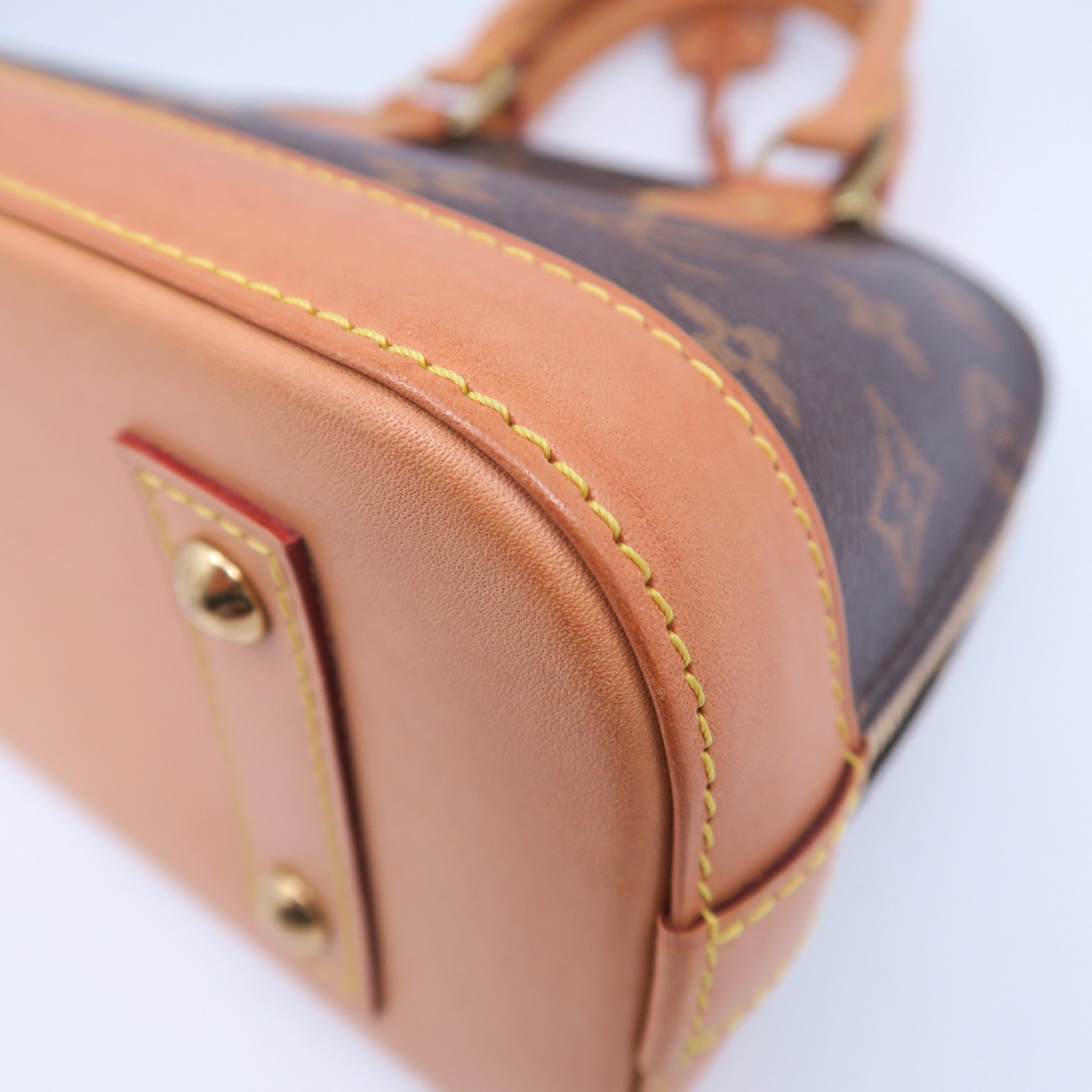 LOUIS VUITTON 【清倉大減價】Monogram Alma BB金扣手挽肩背兩用袋啡色