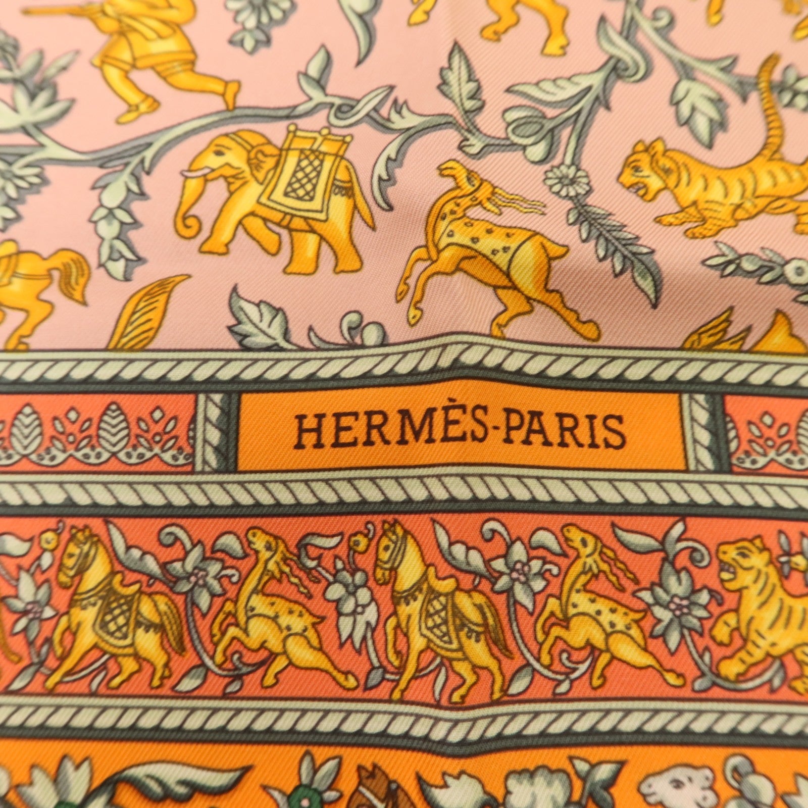HERMES 絲質Scarf 90x90Scarf絲巾