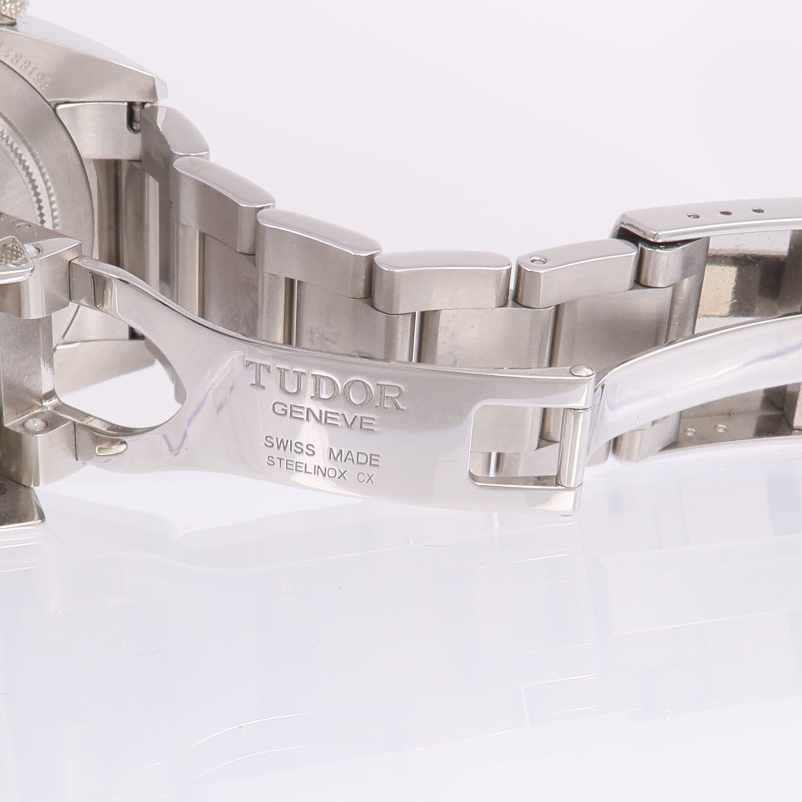 TUDOR Heritage Chronograph 70330N