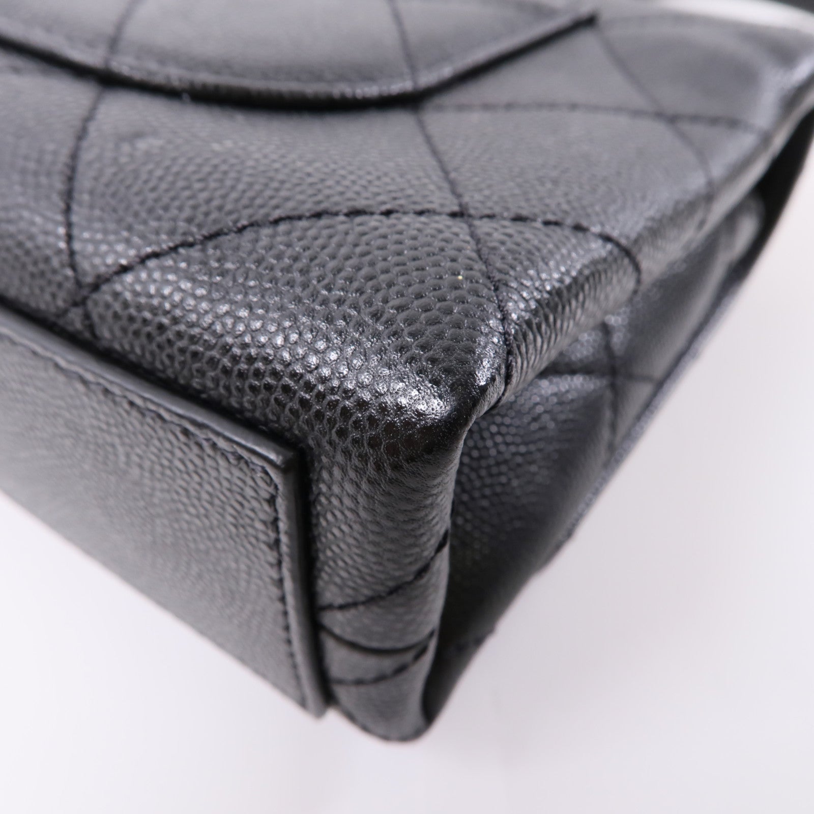 CHANEL 牛皮皮革Chain Shoulder金扣鏈帶手挽肩背兩用袋黑色